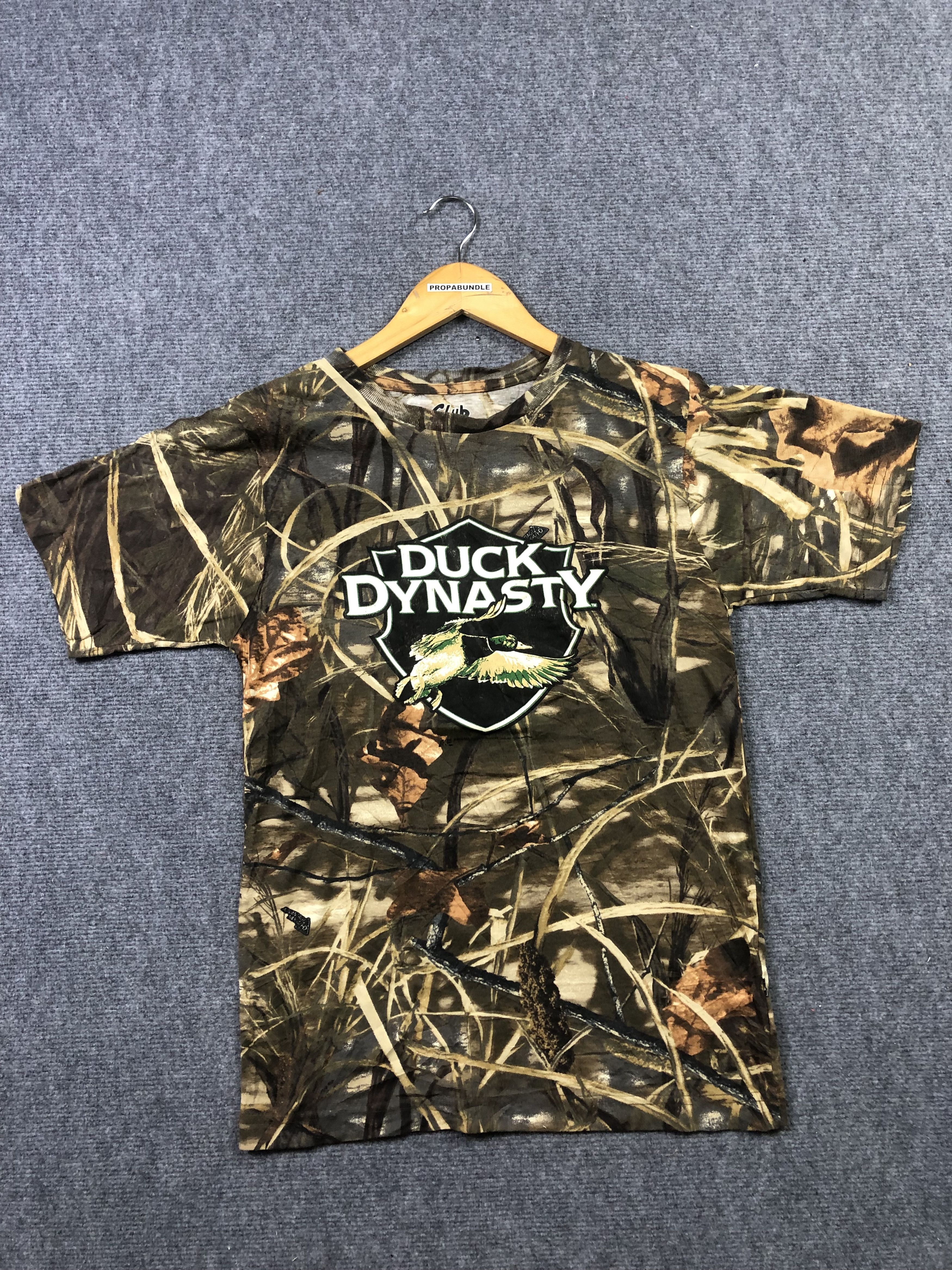 Vintage Duck Dynasty Camo Tshirt Size US S / EU 44-46 / 1 - 1 Thumbnail