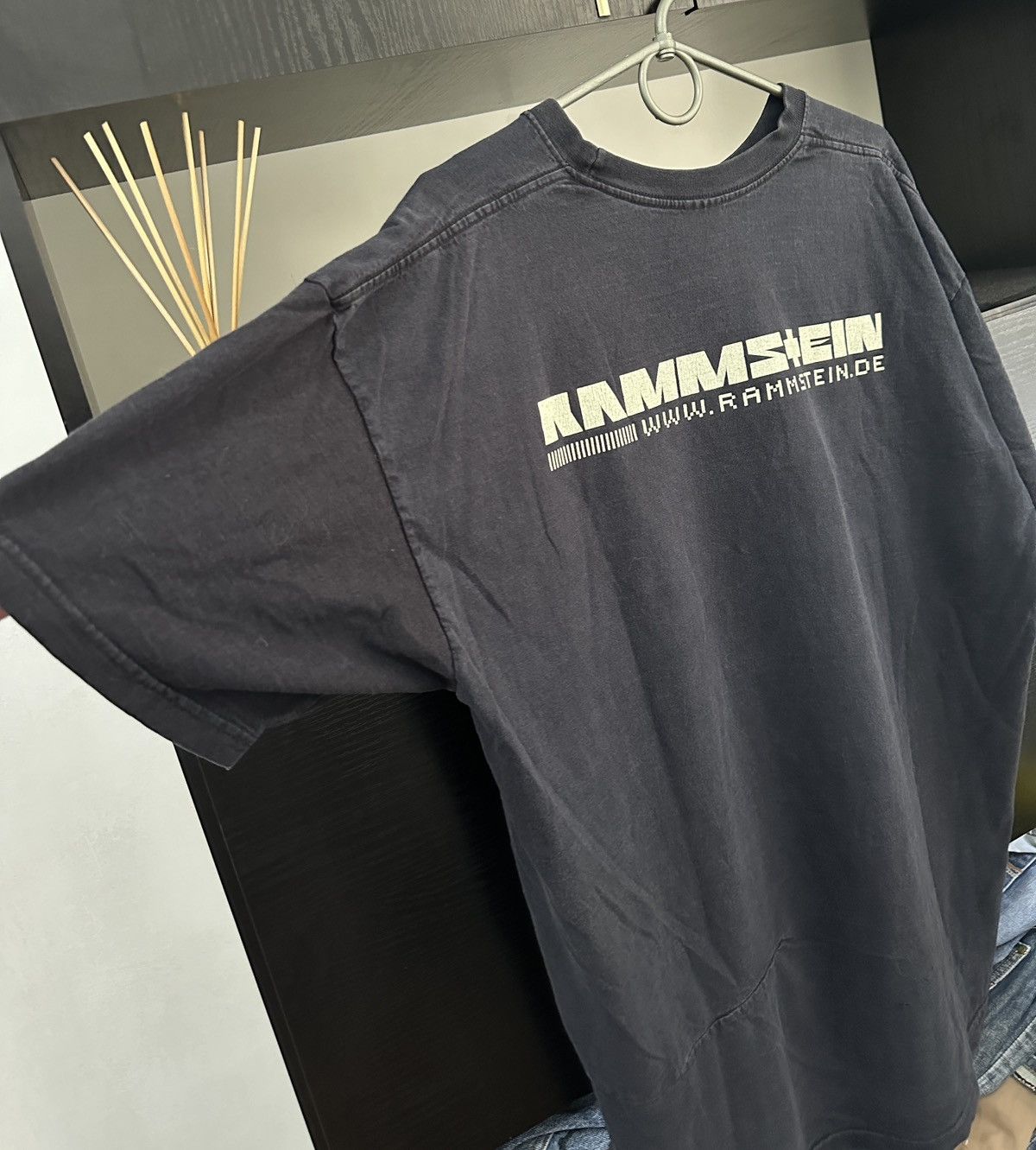 Band Tees Vintage Rammstein Logo T-Shirt Style Size US XL / EU 56 / 4 - 11 Thumbnail