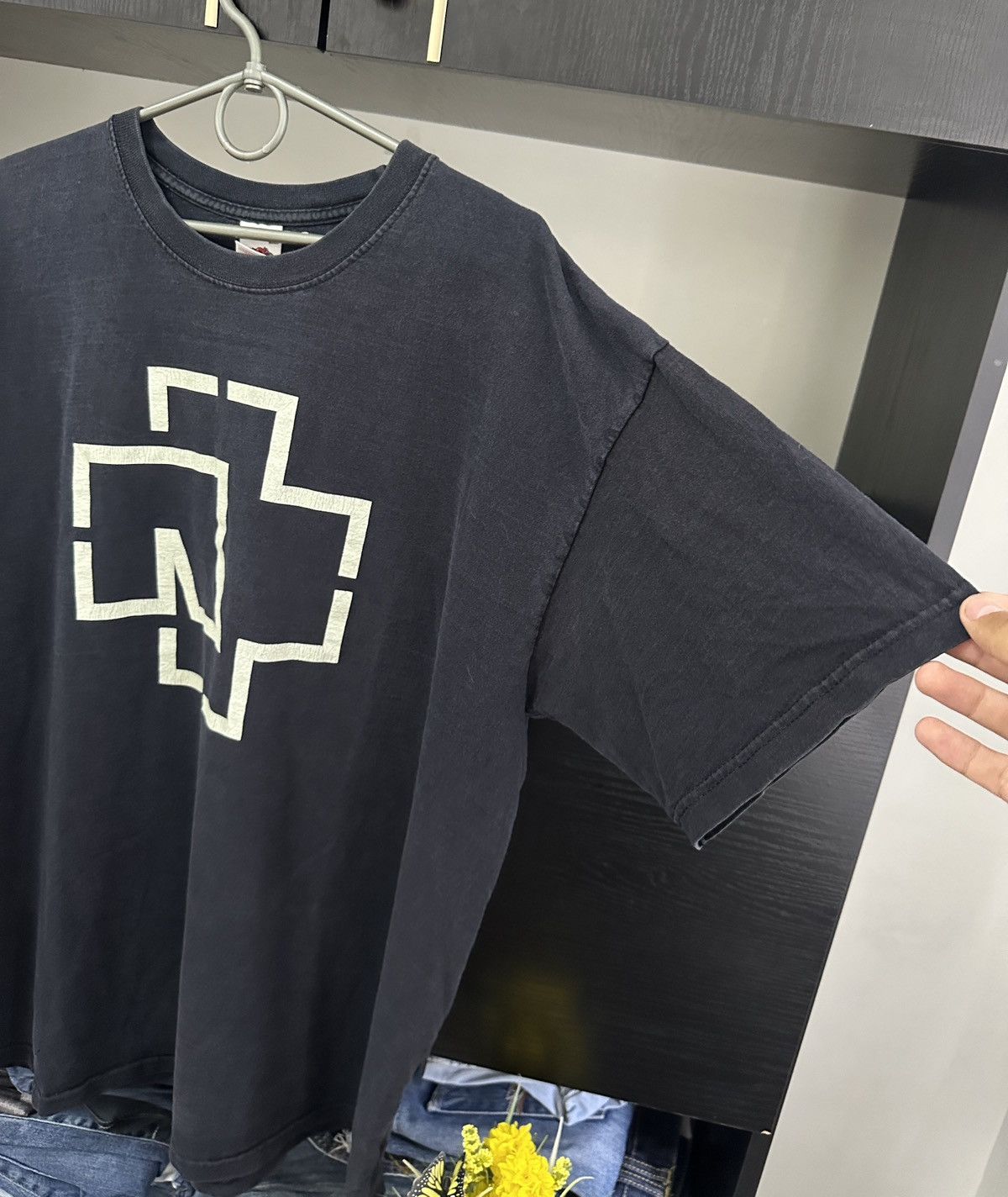 Band Tees Vintage Rammstein Logo T-Shirt Style Size US XL / EU 56 / 4 - 3 Thumbnail