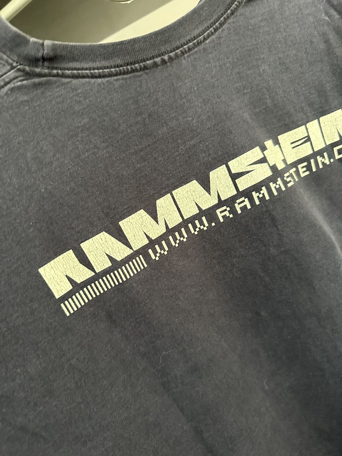 Band Tees Vintage Rammstein Logo T-Shirt Style Size US XL / EU 56 / 4 - 12 Thumbnail