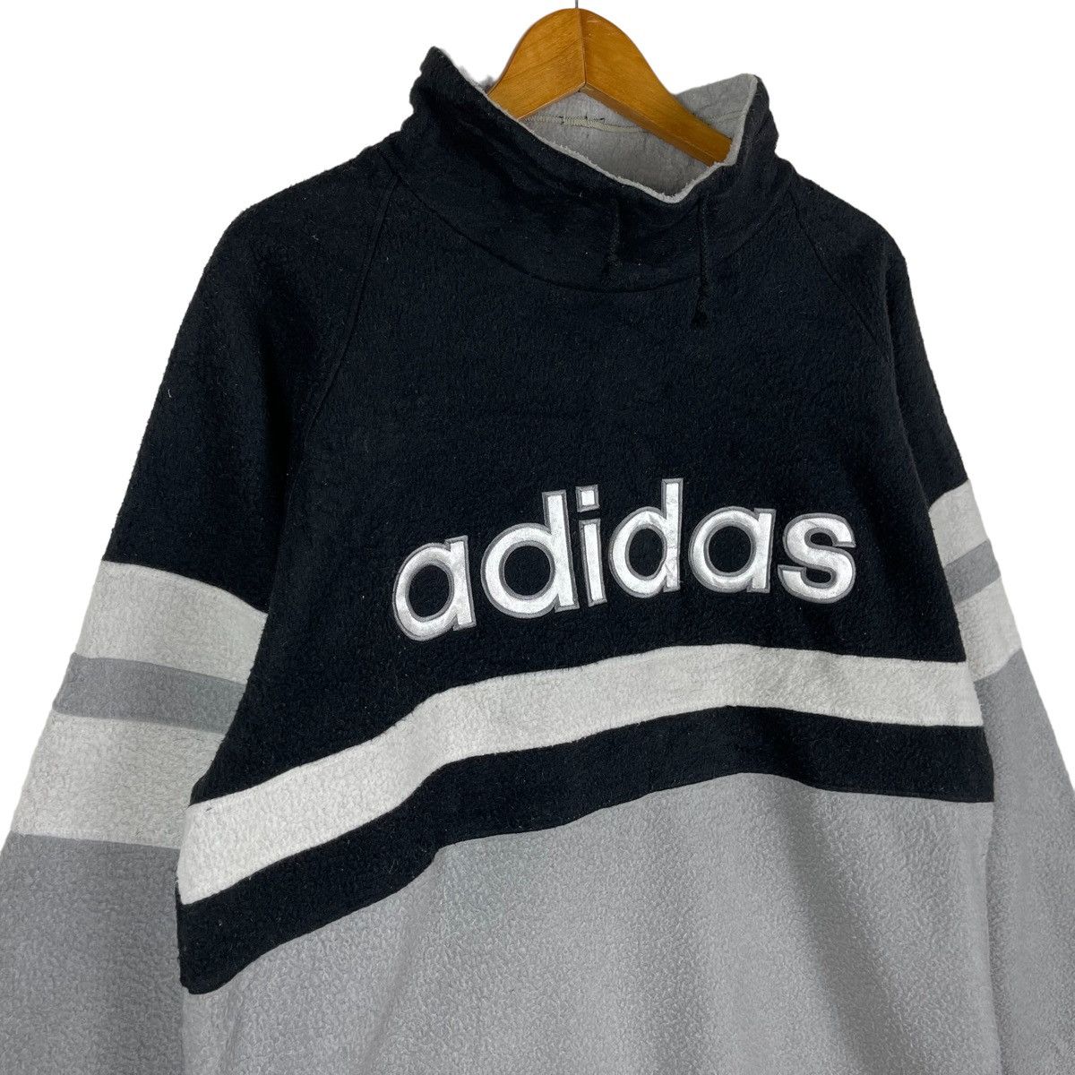 Adidas vintage adidas trefoil big logo fleece sweatshirt Size US XL / EU 56 / 4 - 4 Thumbnail