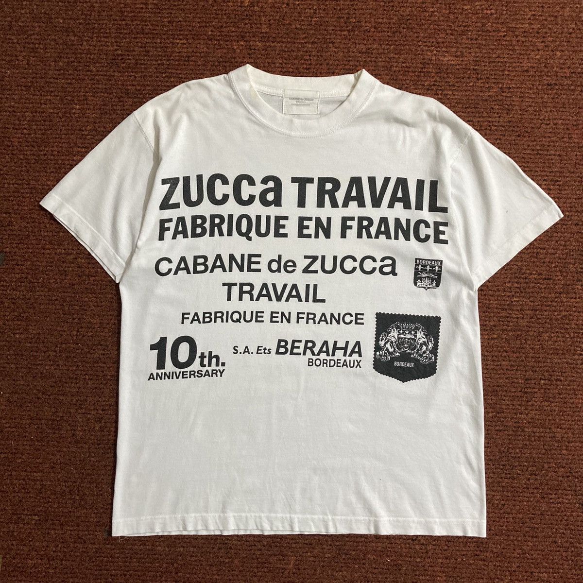 Cabane de Zucca Travail 10th Anniversary Tee