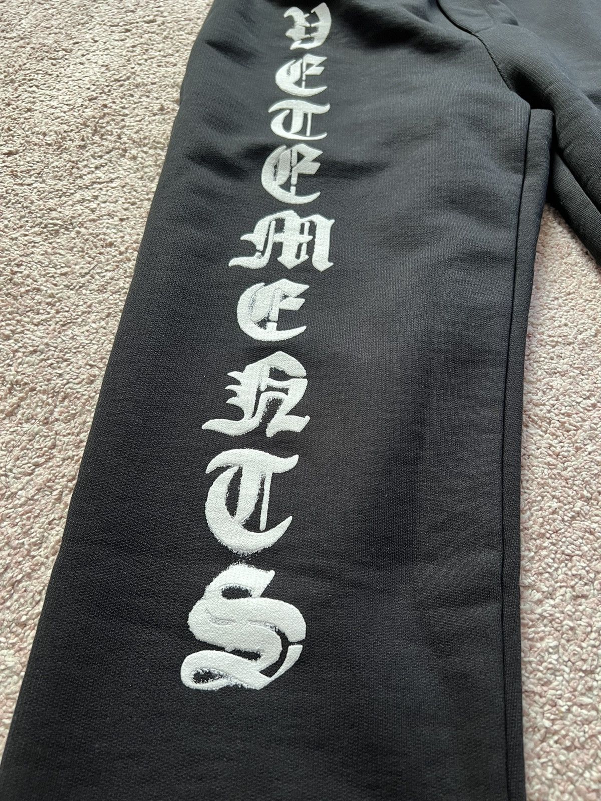 Vetements Anarchy Joggers Size US 32 / EU 48 - 3 Thumbnail