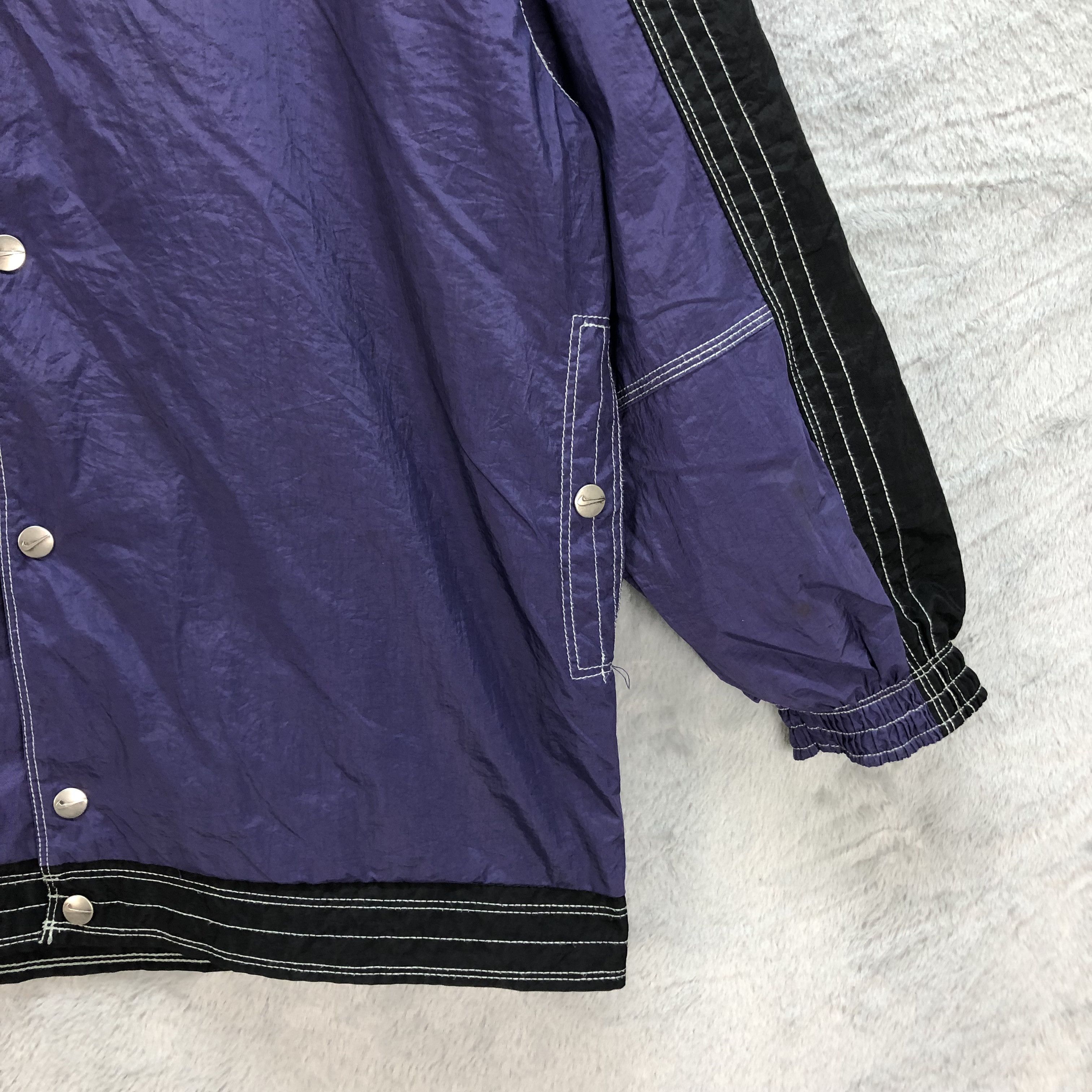 Nike NIKE BACK SWOOSH HOODED PURPLE LIGHT JACKET #6895-100 Size US M / EU 48-50 / 2 - 5 Thumbnail
