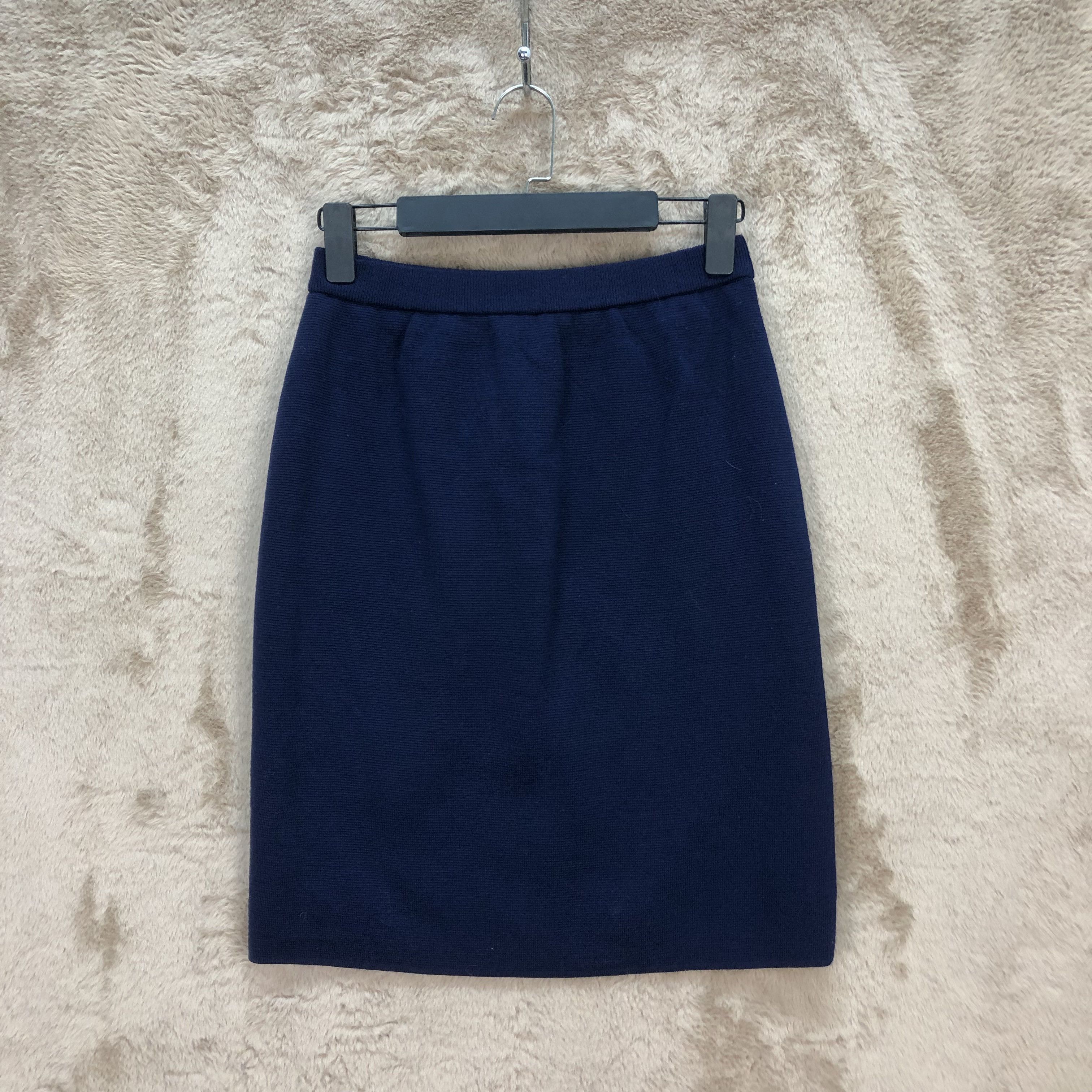 Yves Saint Laurent VINTAGE YVES SAINT LAURENT DRAWSTRING WOOL SKIRTS #5644-201 Size 30" / US 8 / IT 44 - 7 Thumbnail