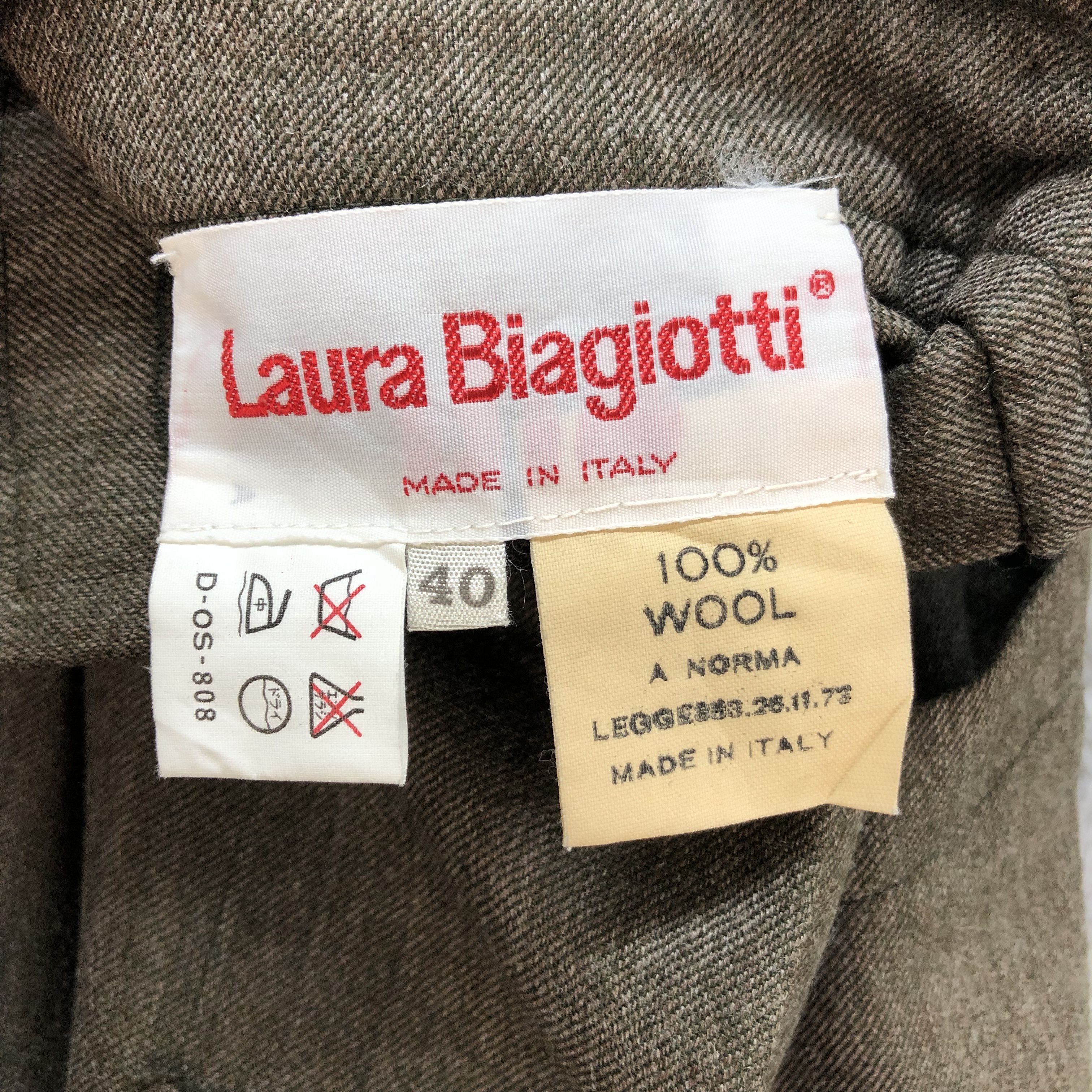Laura Biagiotti LAURA BIAGIOTTI WOOL SKIRTS #6876-96 Size 27" / US 4 / IT 40 - 4 Thumbnail