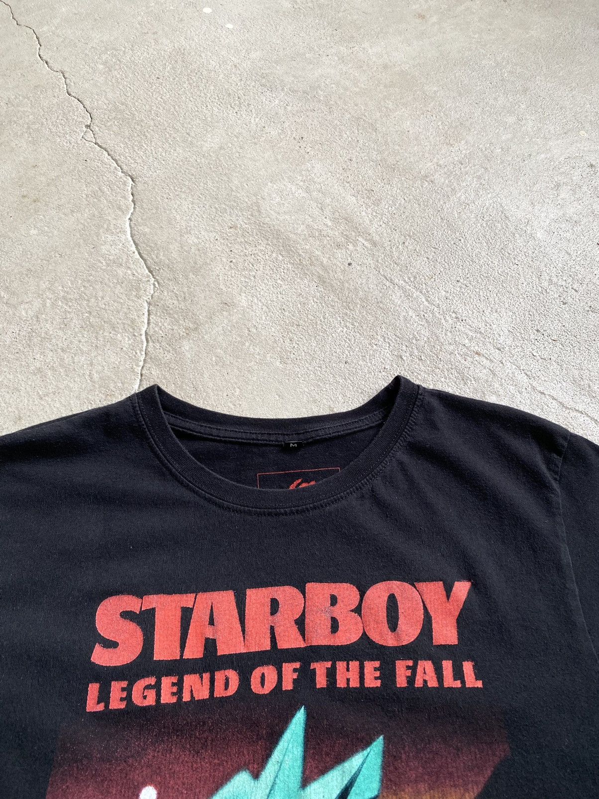 Band Tees The Weeknd Starboy World Tour T Shirt XO 2017 Size US M / EU 48-50 / 2 - 6 Thumbnail