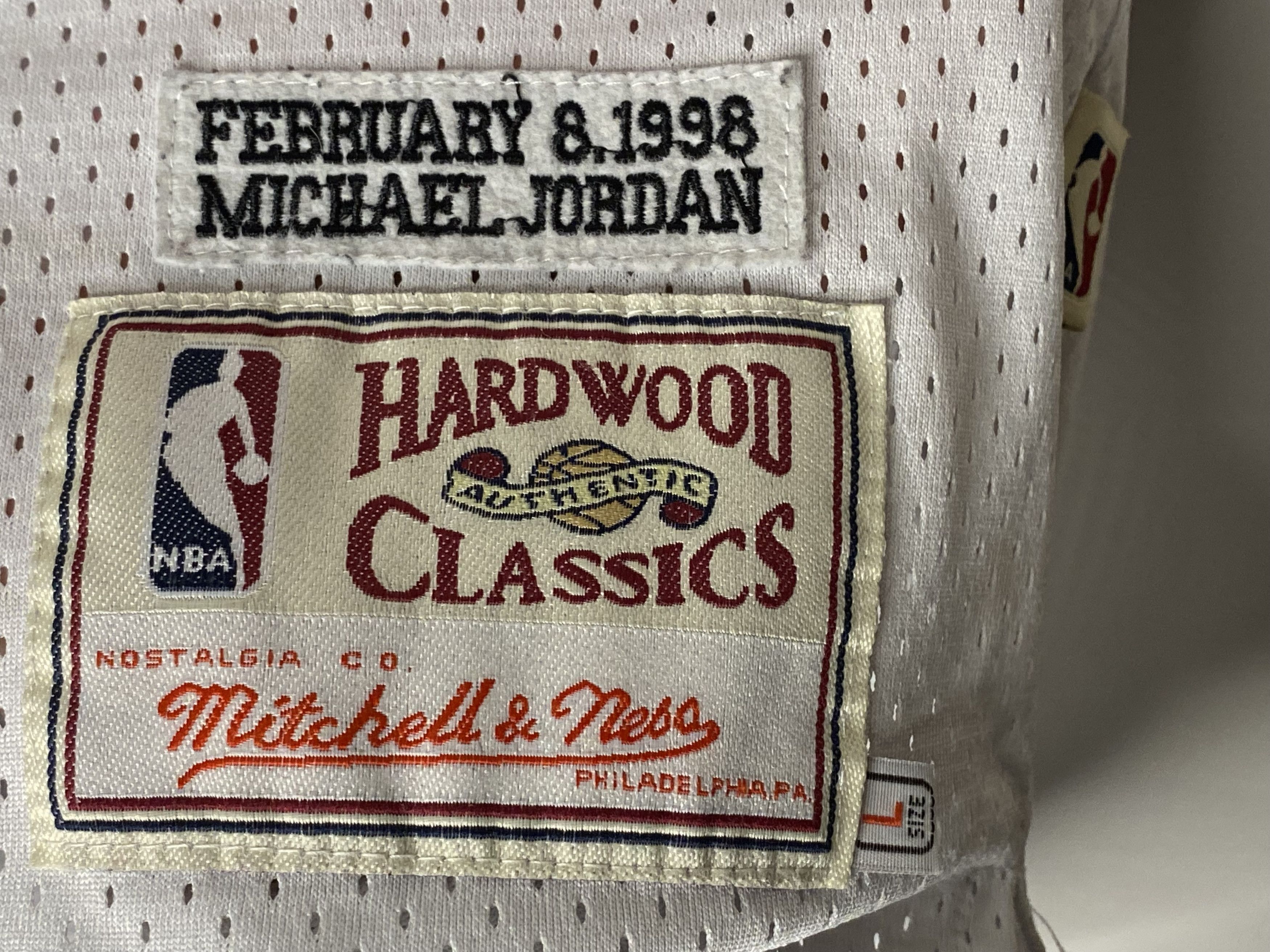 Mitchell & Ness × NBA CHICAGO BULLS MICHAEL JORDAN ALL STAR GAME 98 NBA JERSEY Size US XL / EU 56 / 4 - 9 Thumbnail