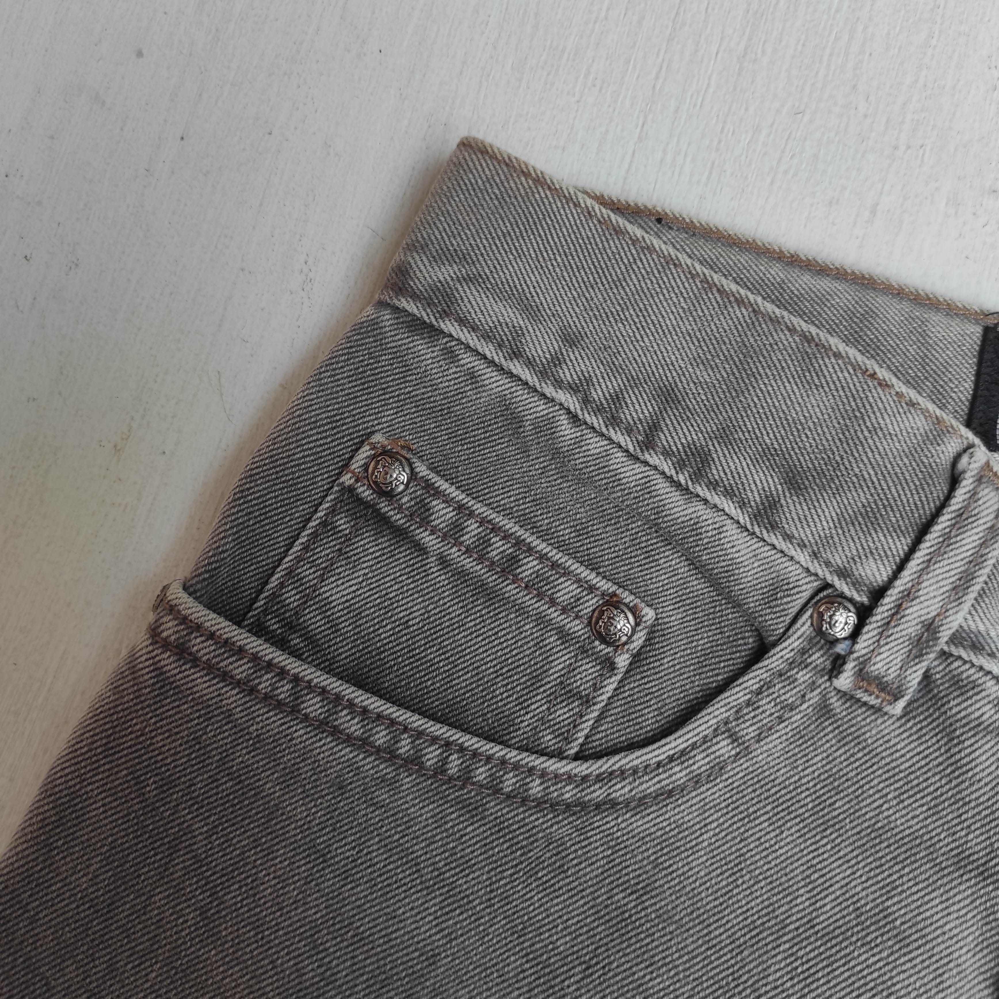 Versace Vintage Versace Jeans Couture size 25 Size US 26 / EU 42 - 5 Thumbnail