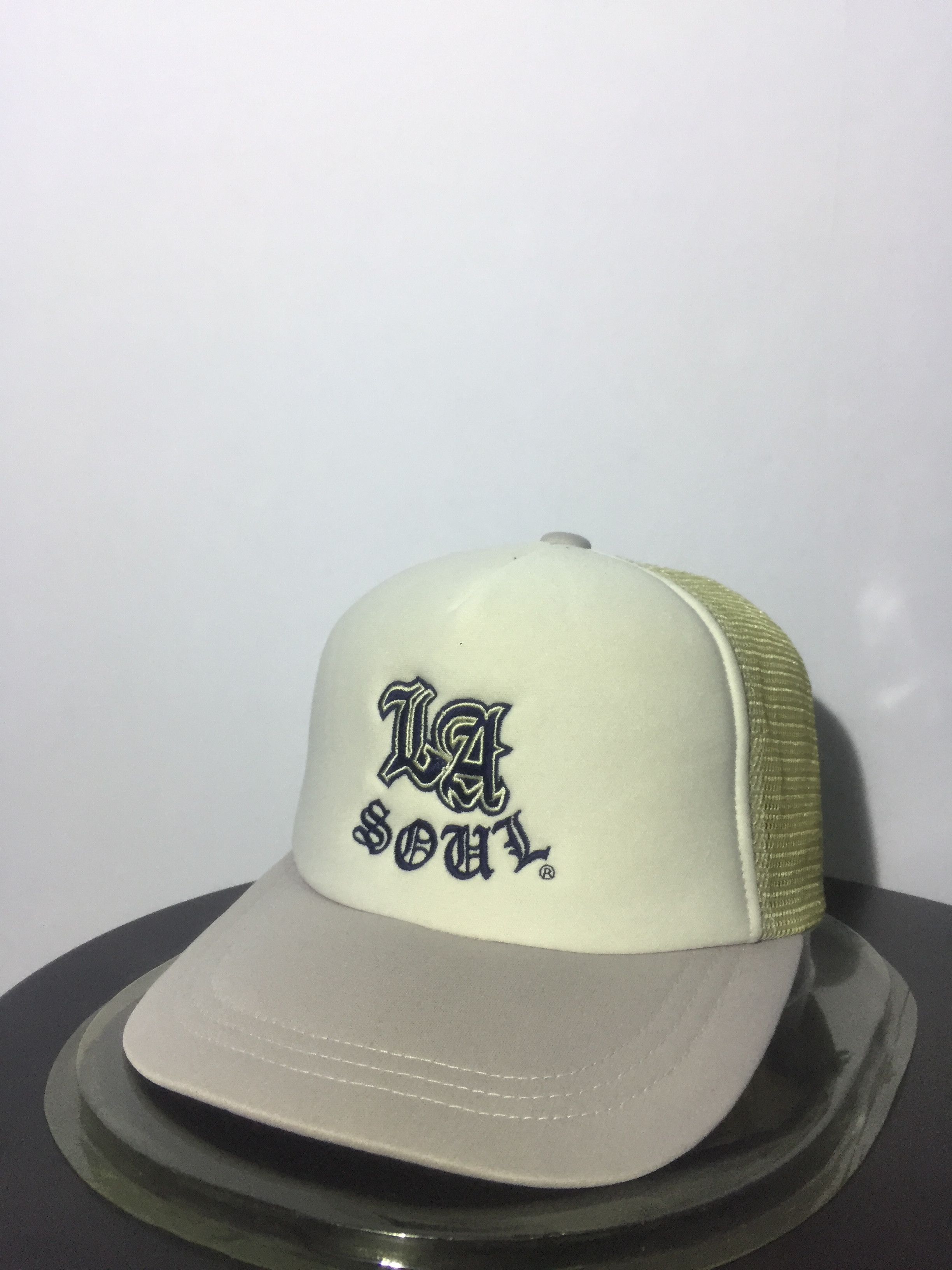 Vintage LA Soul Spell Out Avant Garde Trucker Hat Size ONE SIZE - 2 Thumbnail