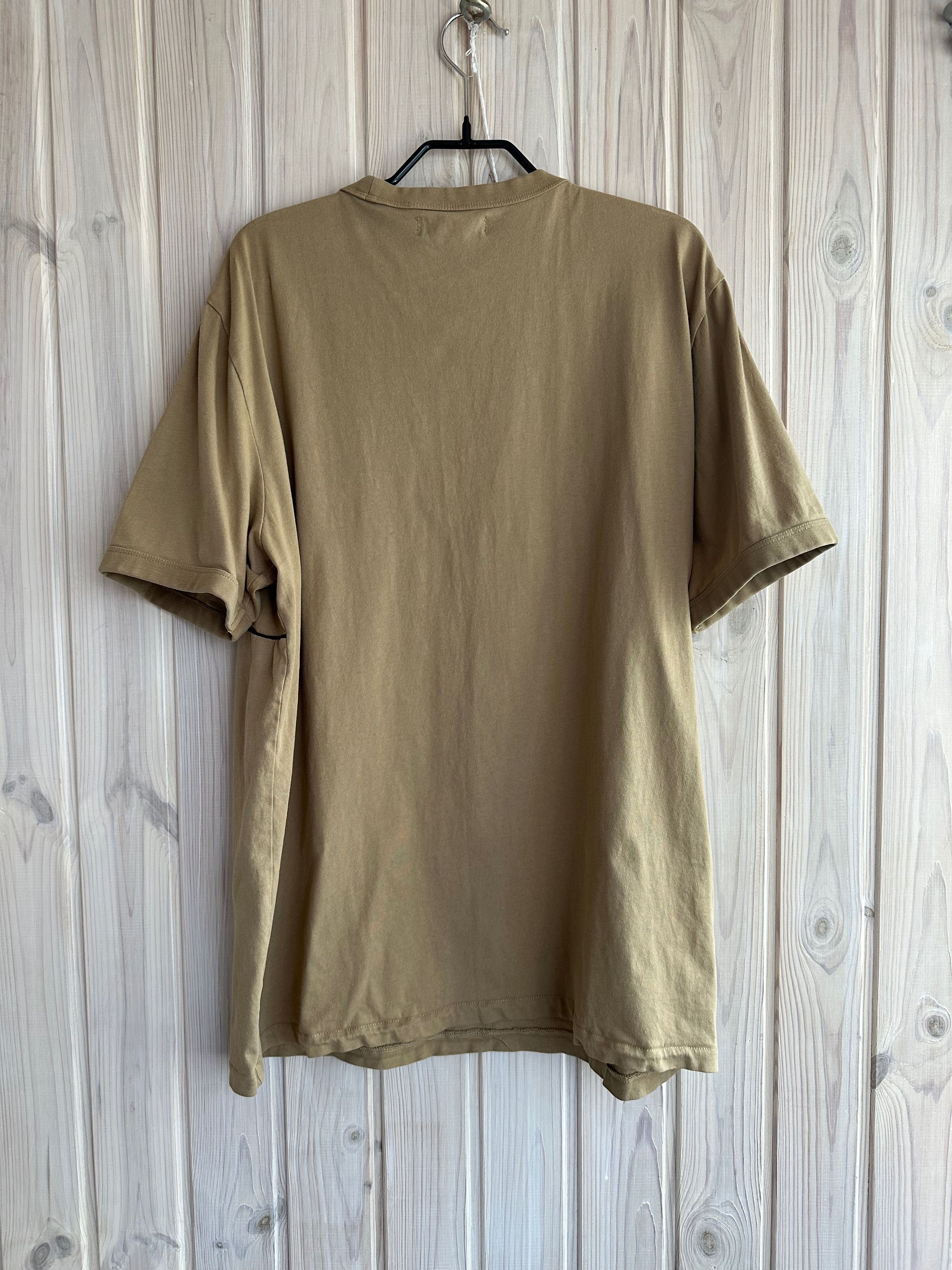 Fred Perry FRED Perry Center Logo crew neck Tan t shirt Size US L / EU 52-54 / 3 - 6 Thumbnail