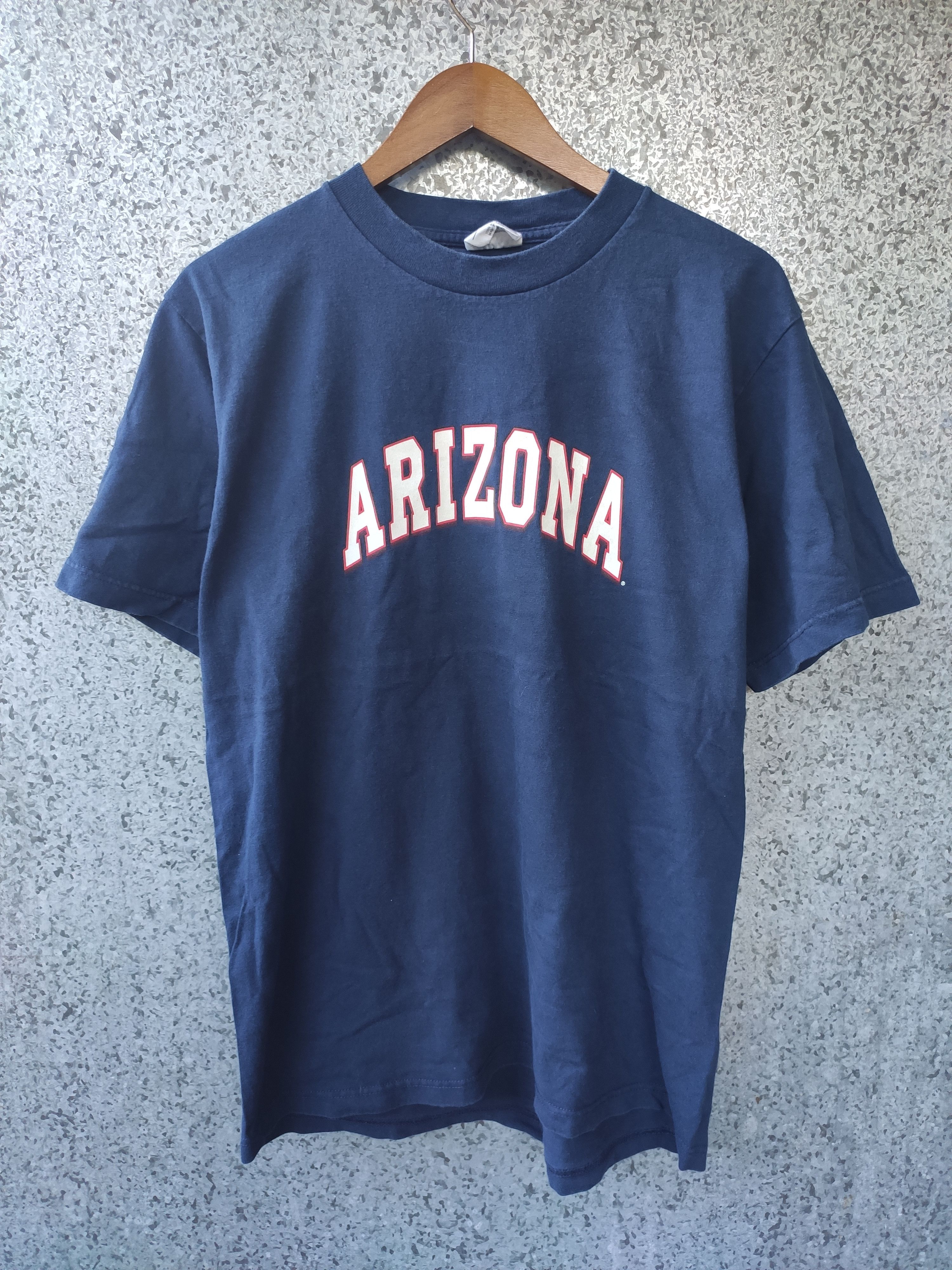 Arizona Jean Co. 🔥 Vintage 90s Vintage Arizona t shirt spell out made in Usa Size US M / EU 48-50 / 2 - 1 Thumbnail