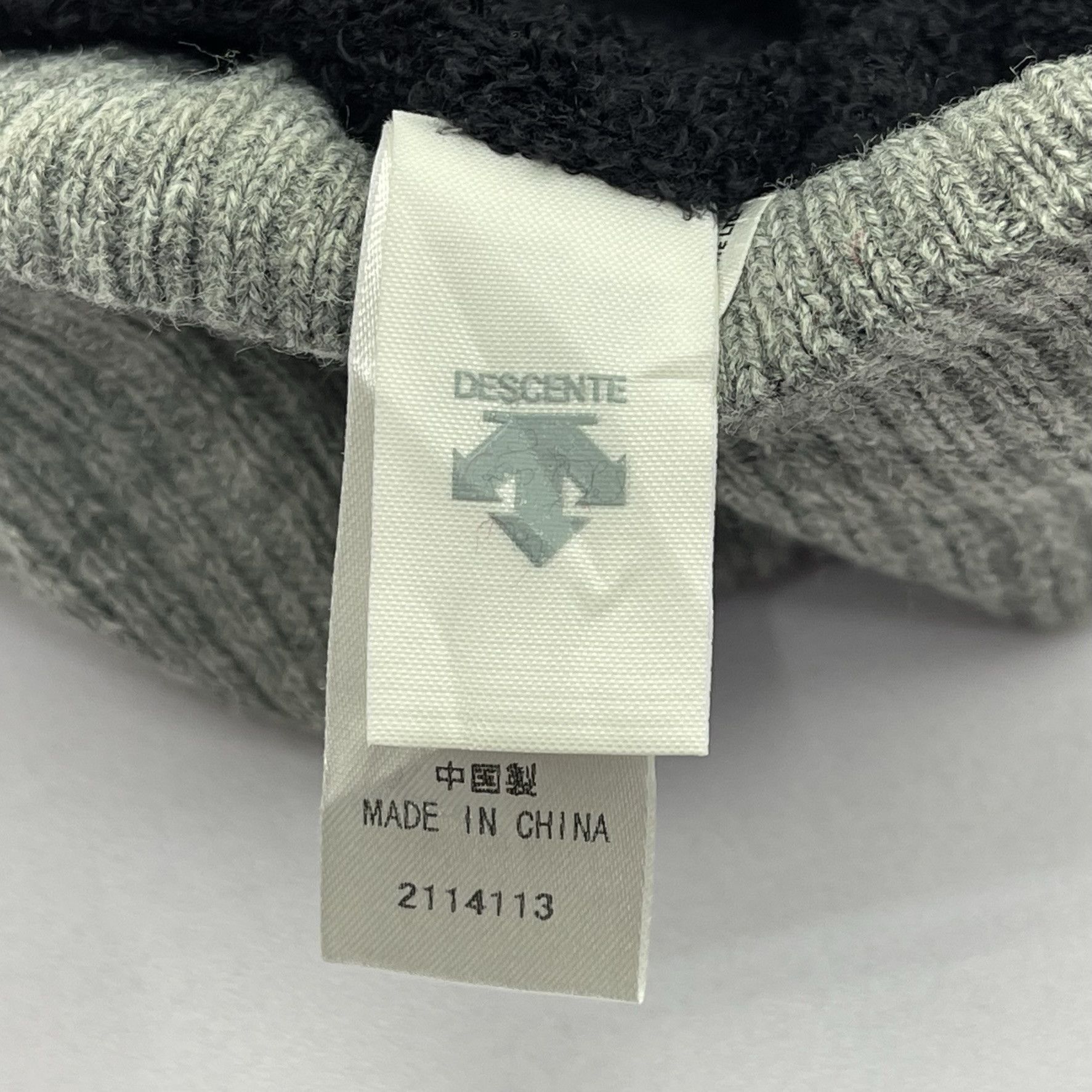 Descente Descente Spell Out Beanie Hats-BH4155 Size ONE SIZE - 6 Thumbnail