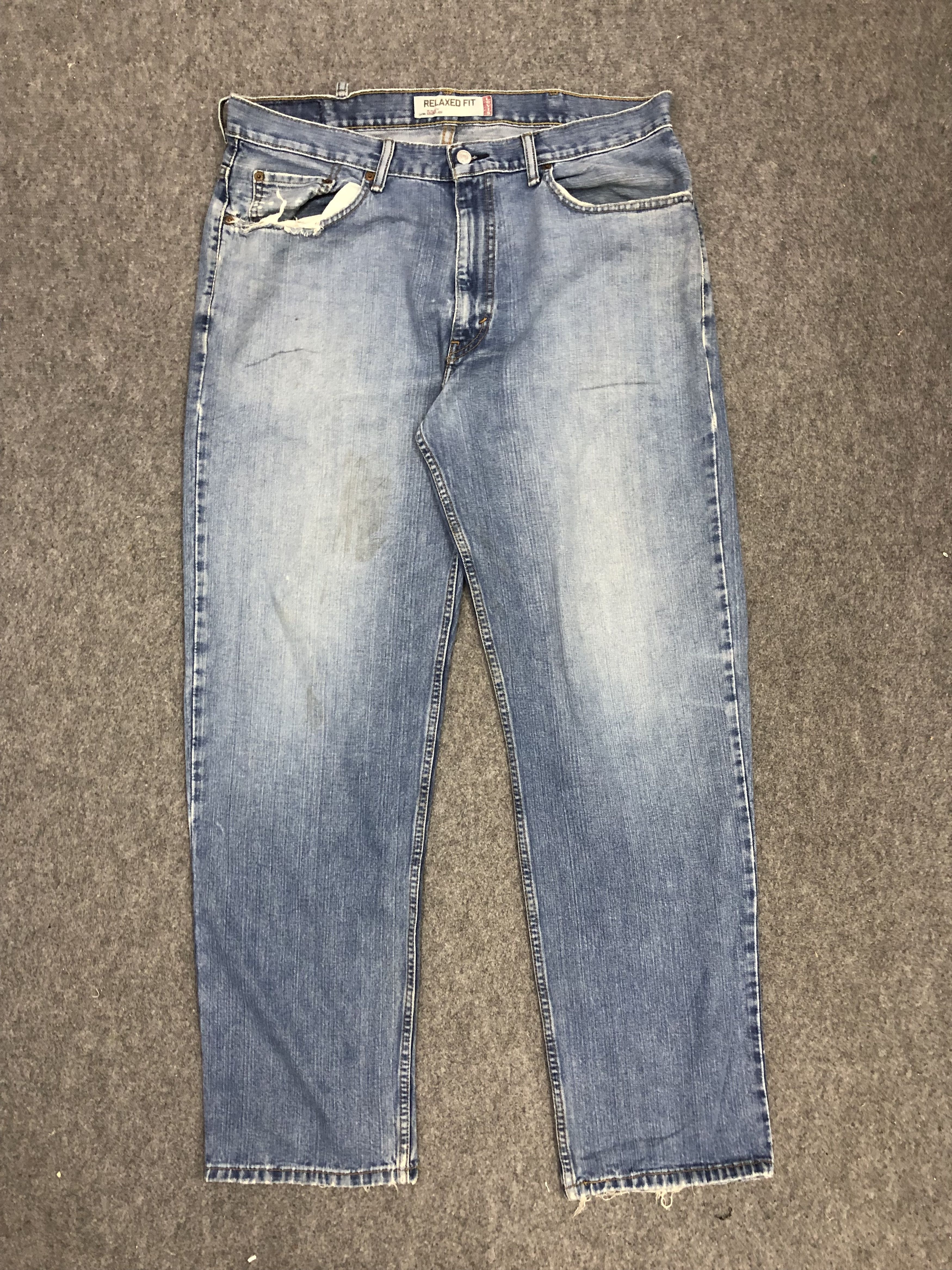 Levi's × Vintage Vintage Levis 550 Faded Blue Baggy Jeans Size US 38 / EU 54 - 1 Thumbnail