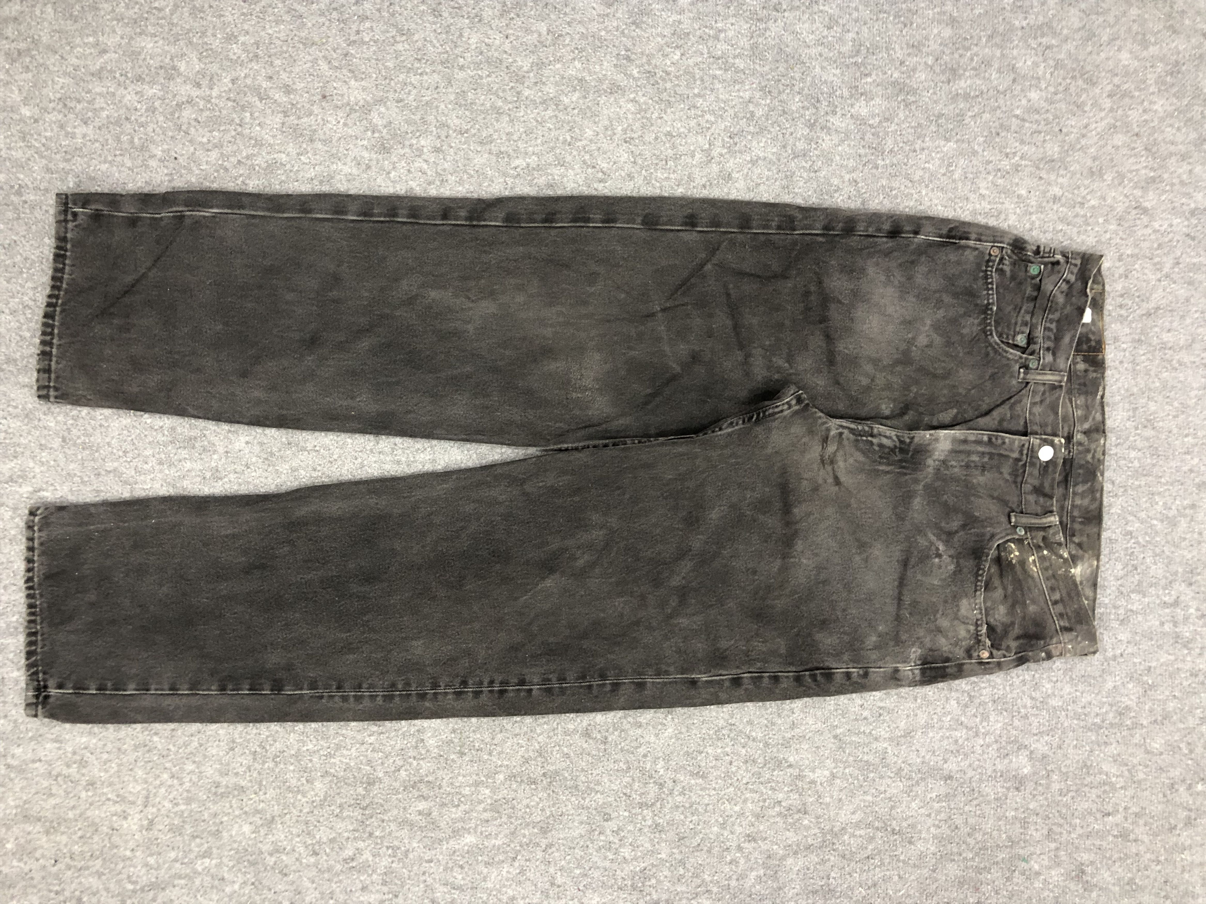 image of Levis 550 Faded Black Baggy Jeans, Men's (Size 37)