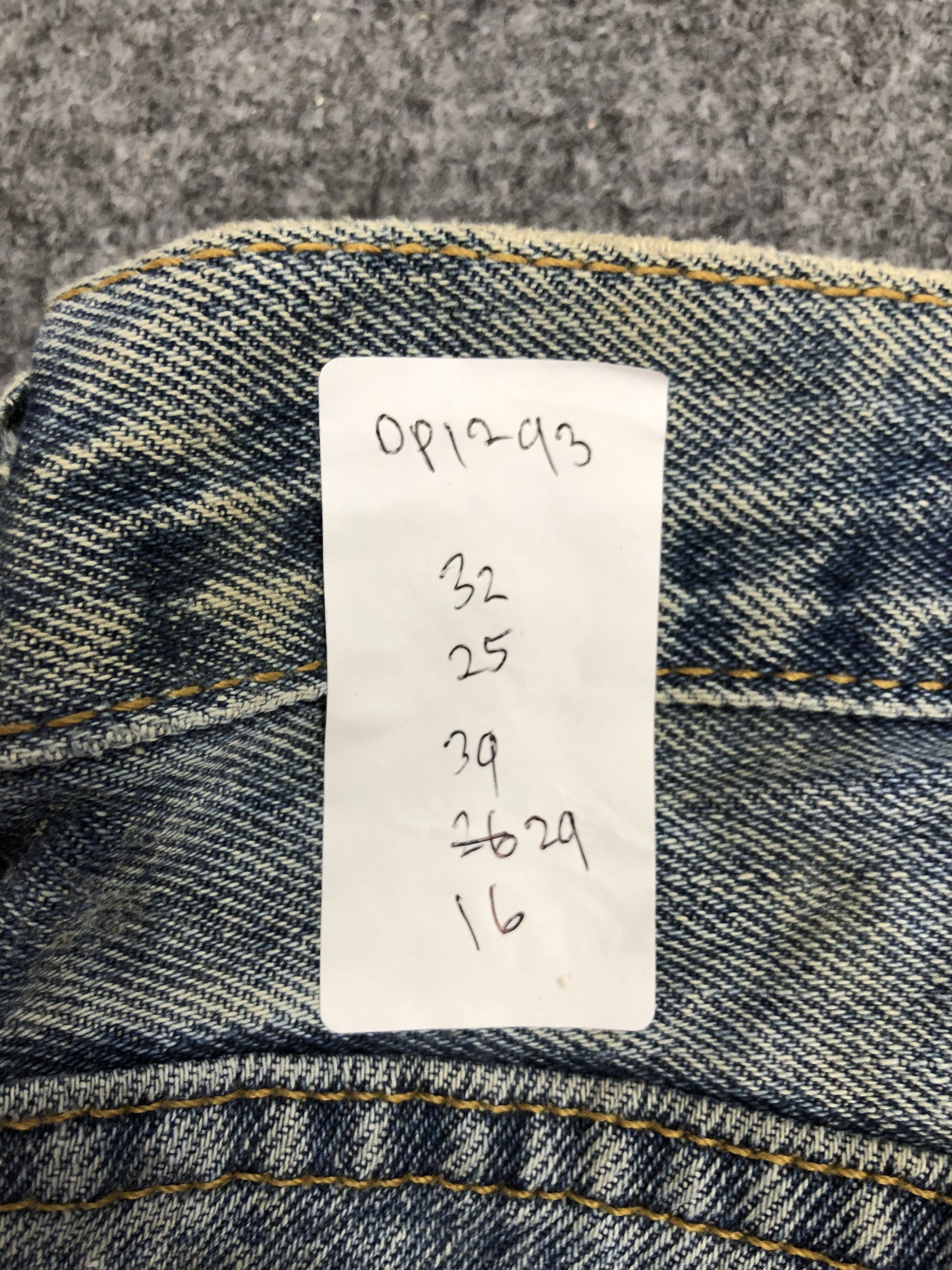 Levi's Vintage Levis 560 Faded Blue Baggy Jeans DP1293 Size US 32 / EU 48 - 15 Thumbnail