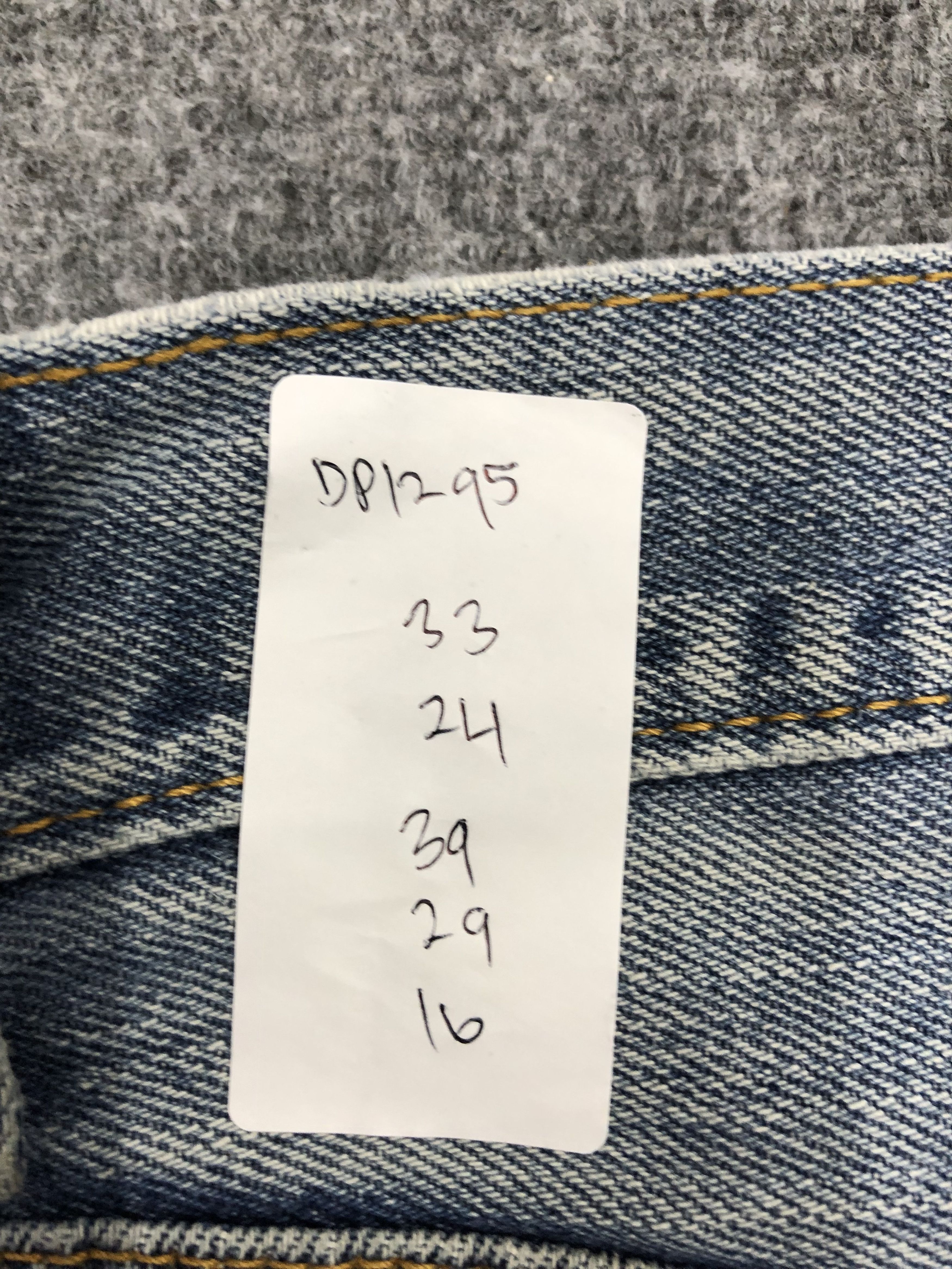Levi's Vintage Levis 505 Faded Blue Jeans DP1295 Size US 33 - 14 Thumbnail