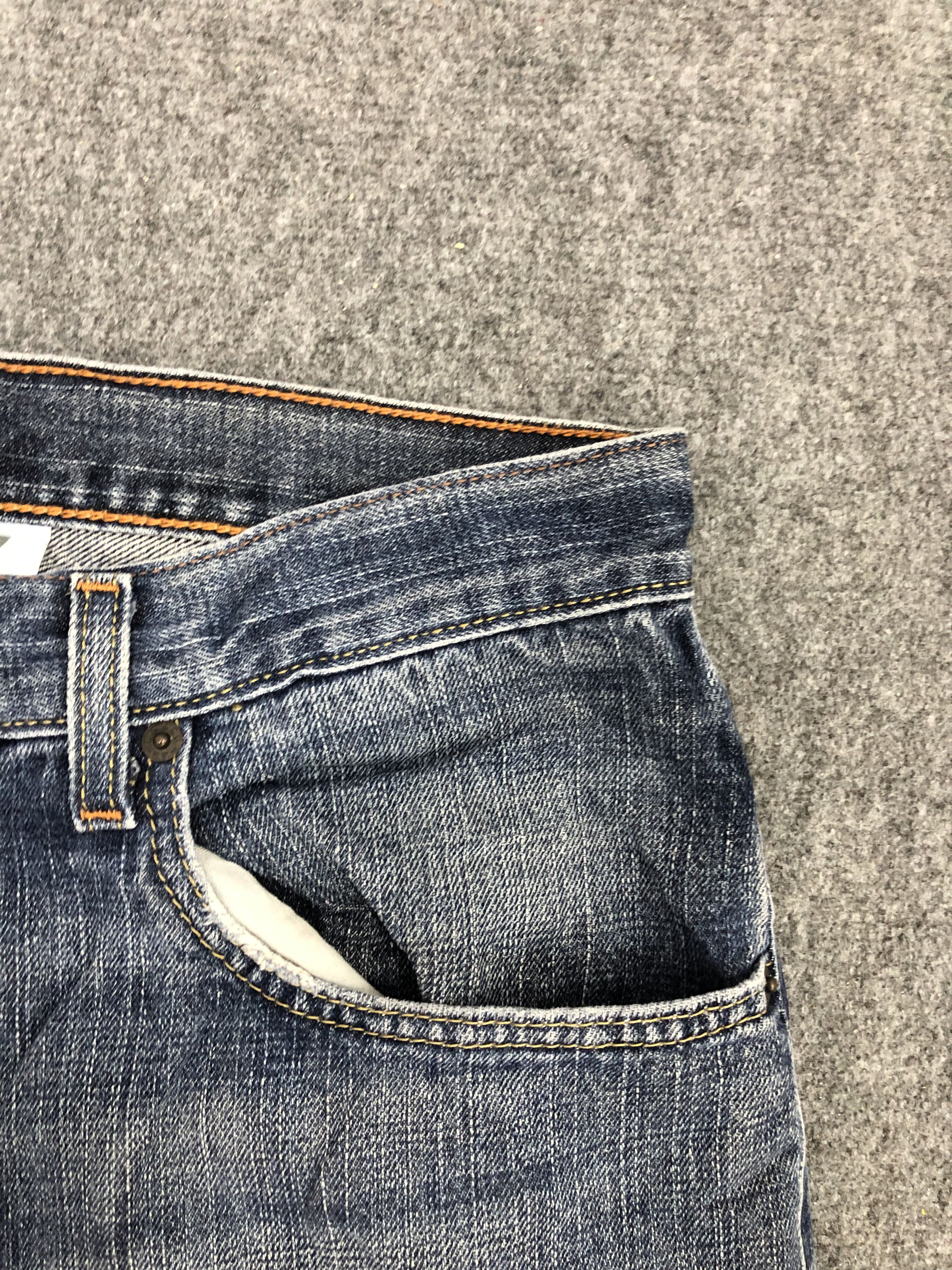 Levi's Vintage Levis 569 Faded Blue Baggy Jeans DP1298 Size US 36 / EU 52 - 8 Thumbnail