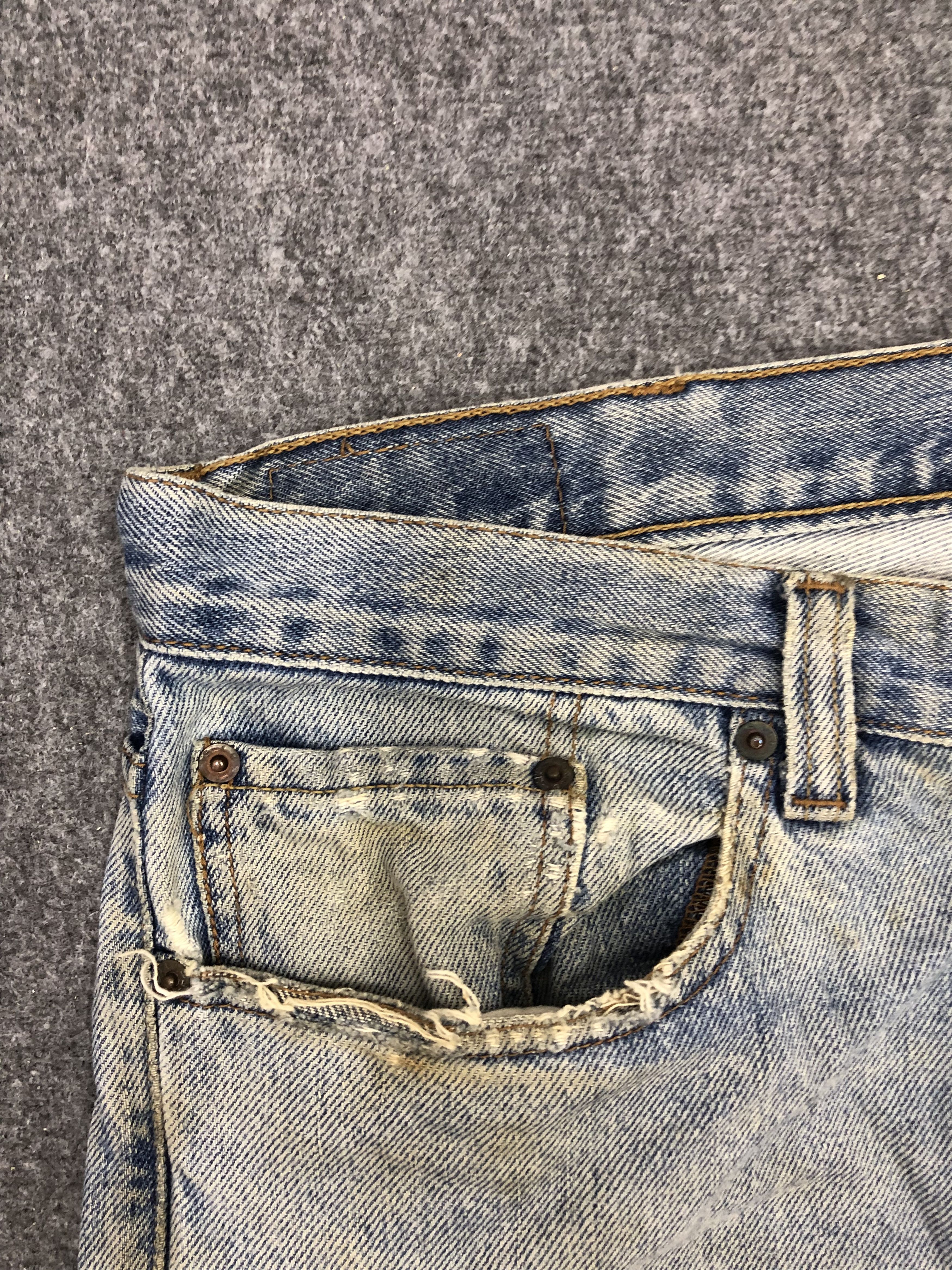 Levi's × Vintage Vintage Levis 505 Faded Blue Baggy Jeans Size US 38 / EU 54 - 9 Thumbnail