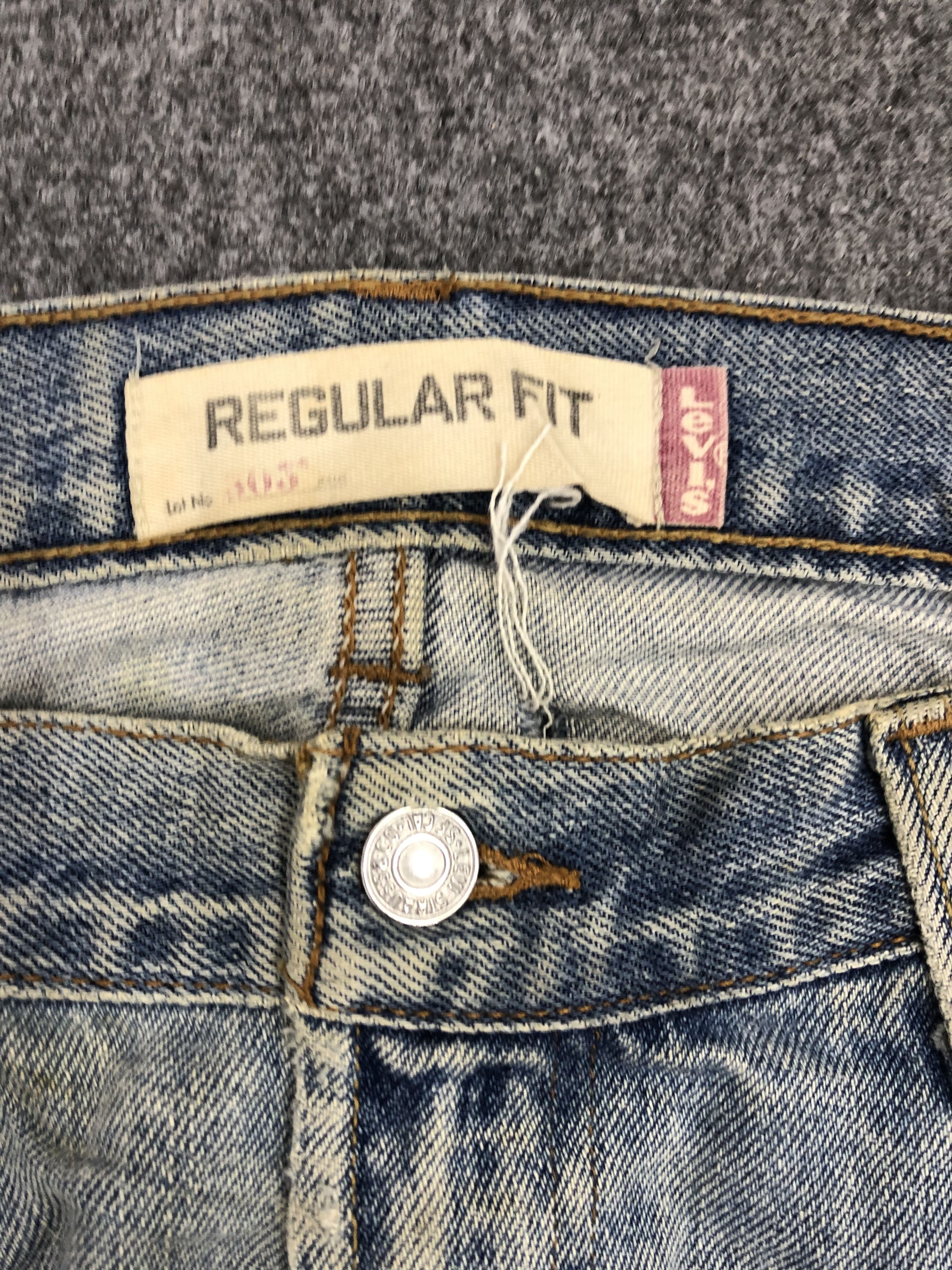 Levi's × Vintage Vintage Levis 505 Faded Blue Baggy Jeans Size US 38 / EU 54 - 7 Thumbnail