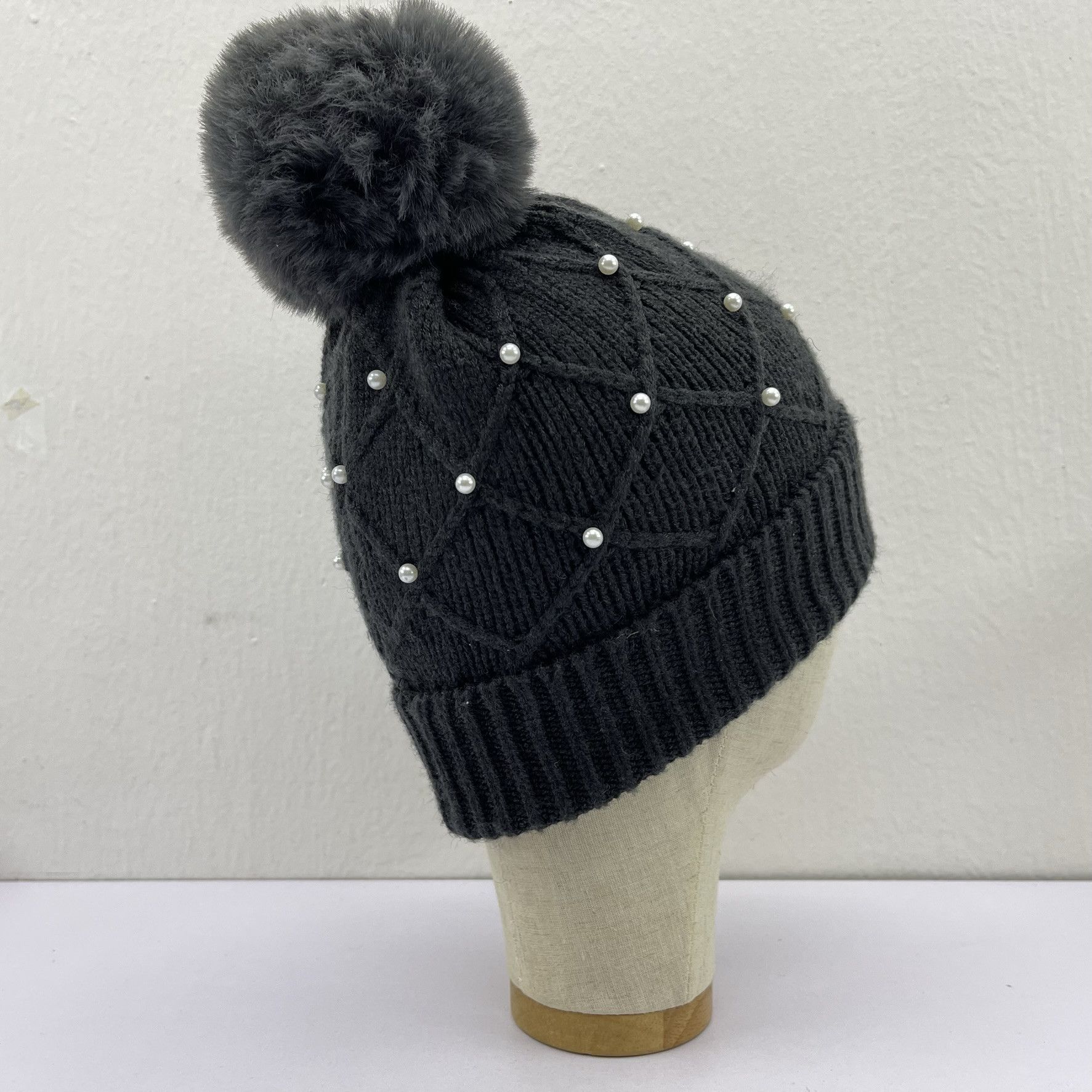 Zara Zara Nice Design Beanie Hats-BH4150 Size ONE SIZE - 4 Thumbnail