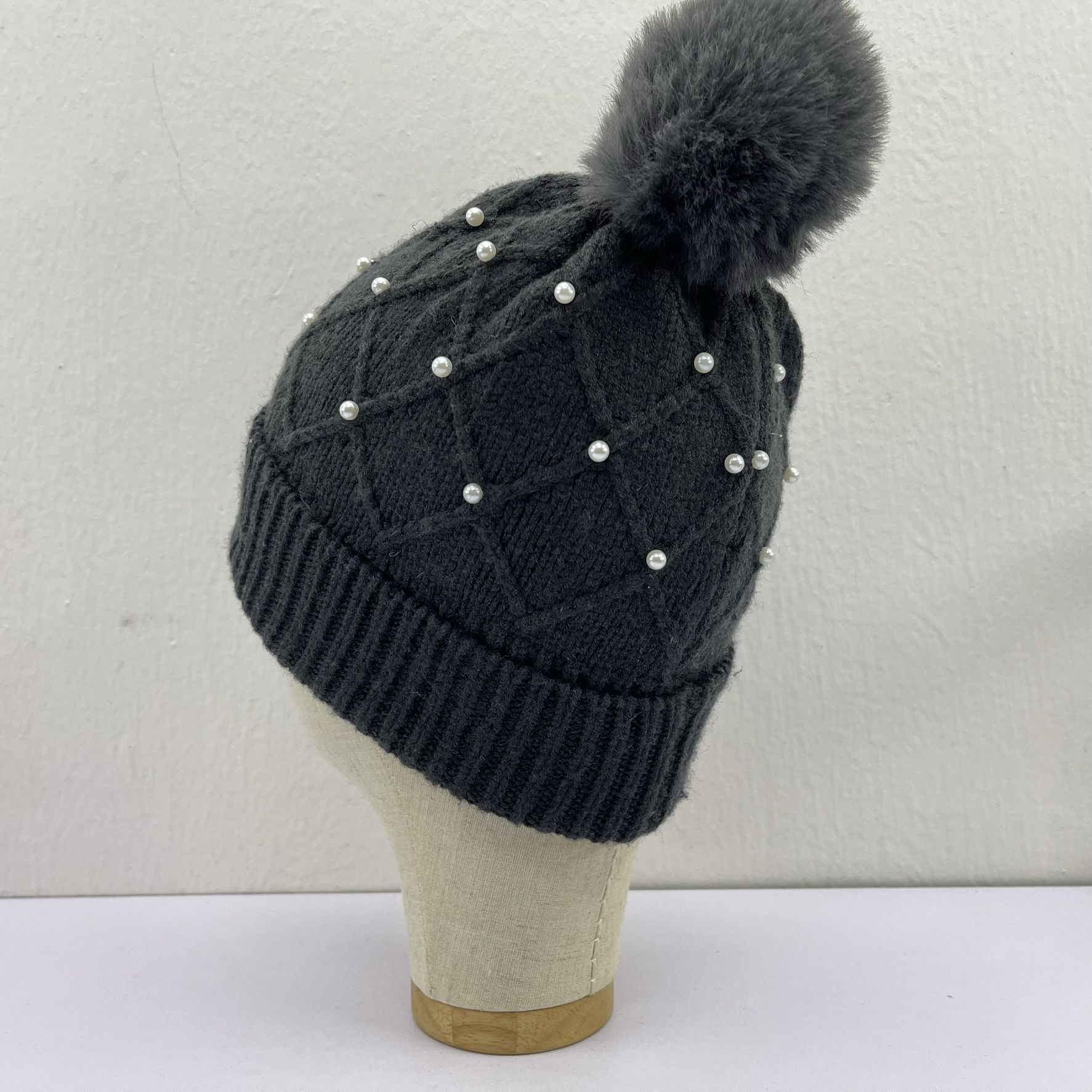 Zara Zara Nice Design Beanie Hats-BH4150 Size ONE SIZE - 3 Thumbnail