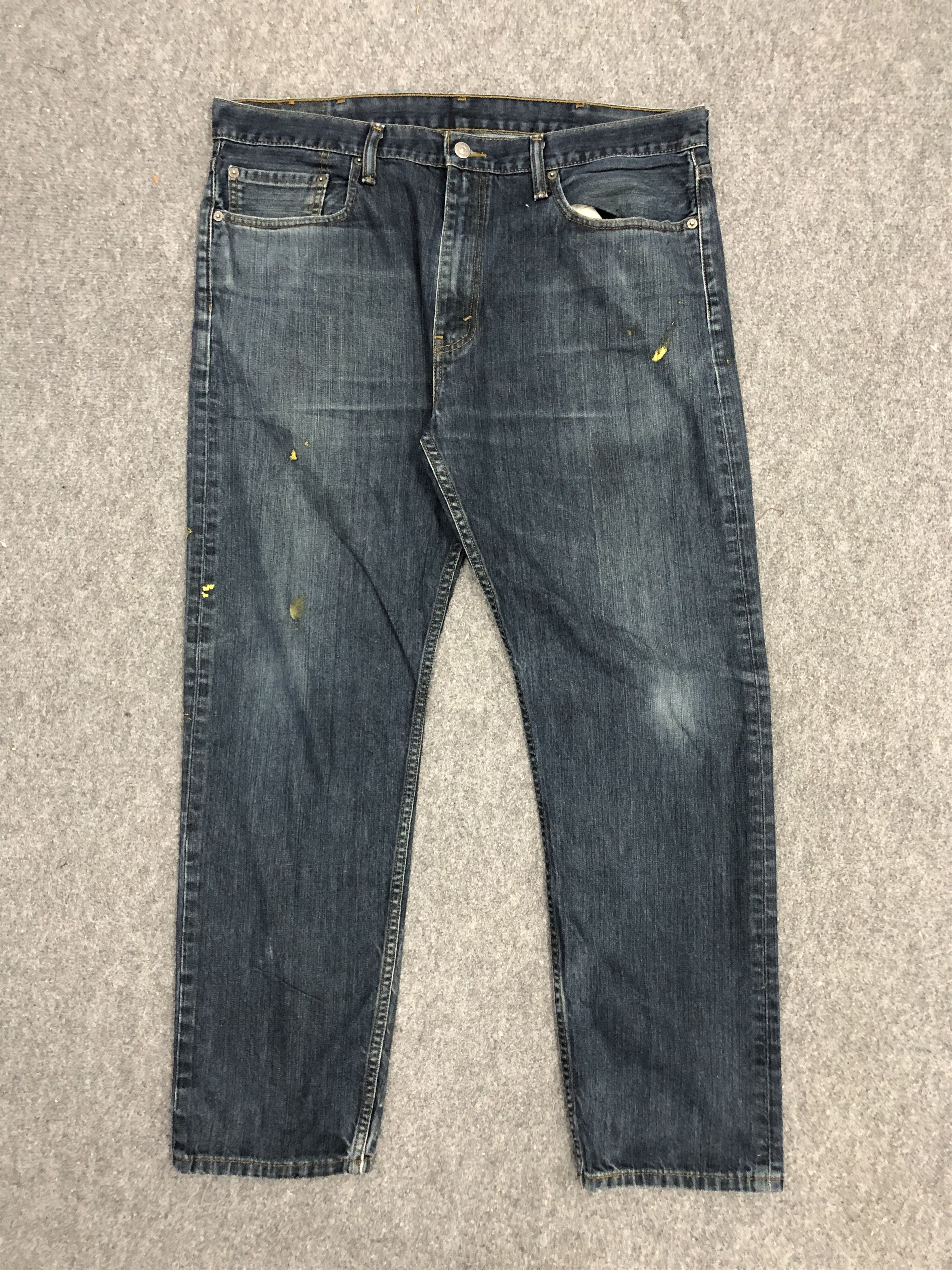 image of Levis 502 Light Blue Jeans in Blue Denim, Men's (Size 38)