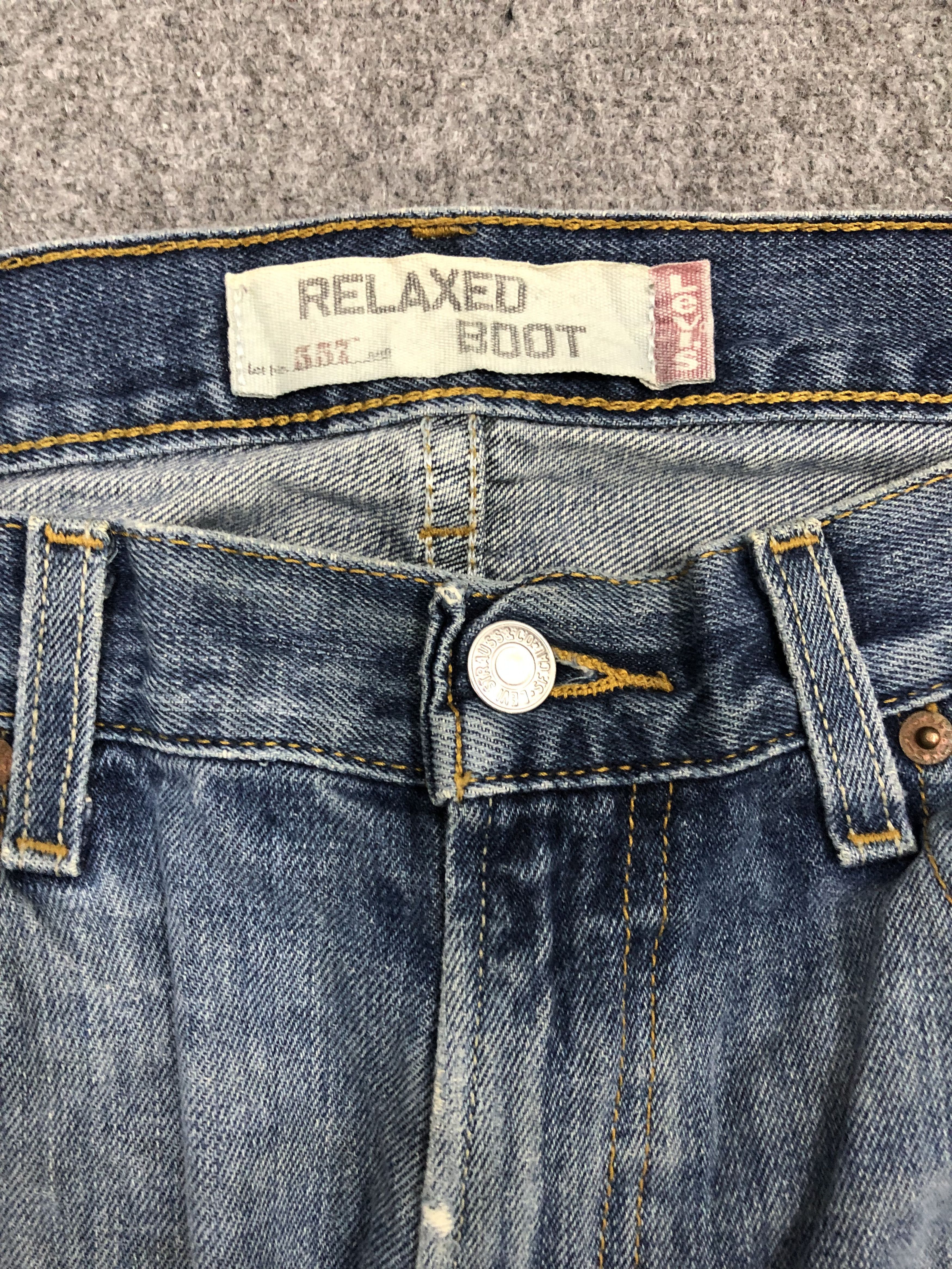 Levi's Vintage Distressed Levis 557 Flared Bootcut Jeans DP1095 Size US 34 / EU 50 - 7 Thumbnail