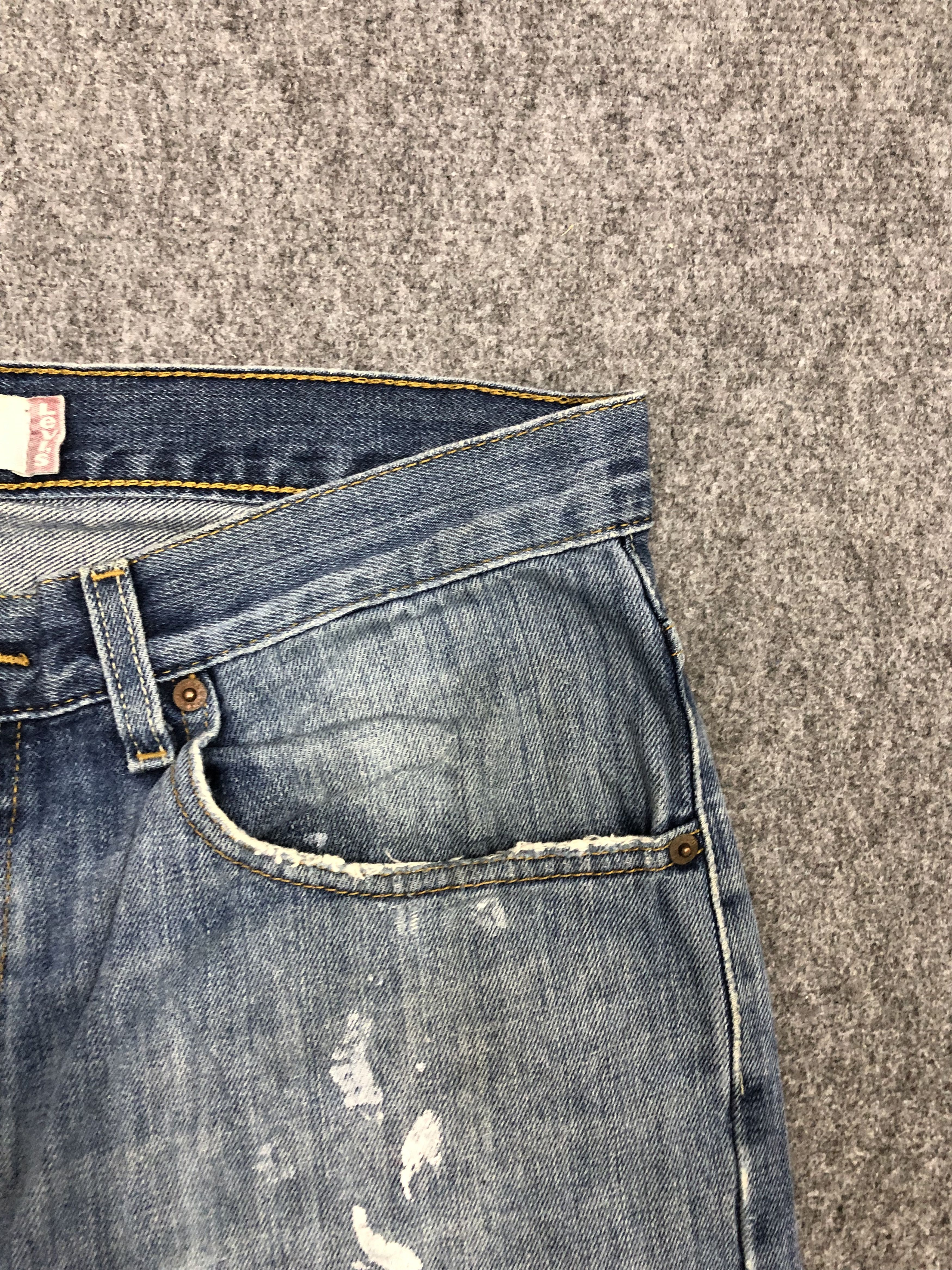 Levi's Vintage Distressed Levis 557 Flared Bootcut Jeans DP1095 Size US 34 / EU 50 - 8 Thumbnail