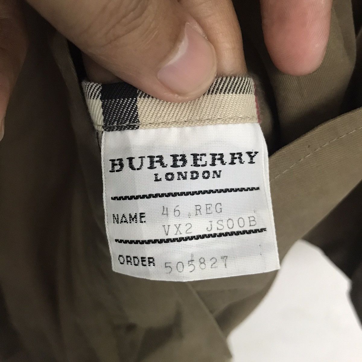 Burberry Burberry London Kirkley Vx Trench Coat Made in England Size US S / EU 44-46 / 1 - 19 Thumbnail