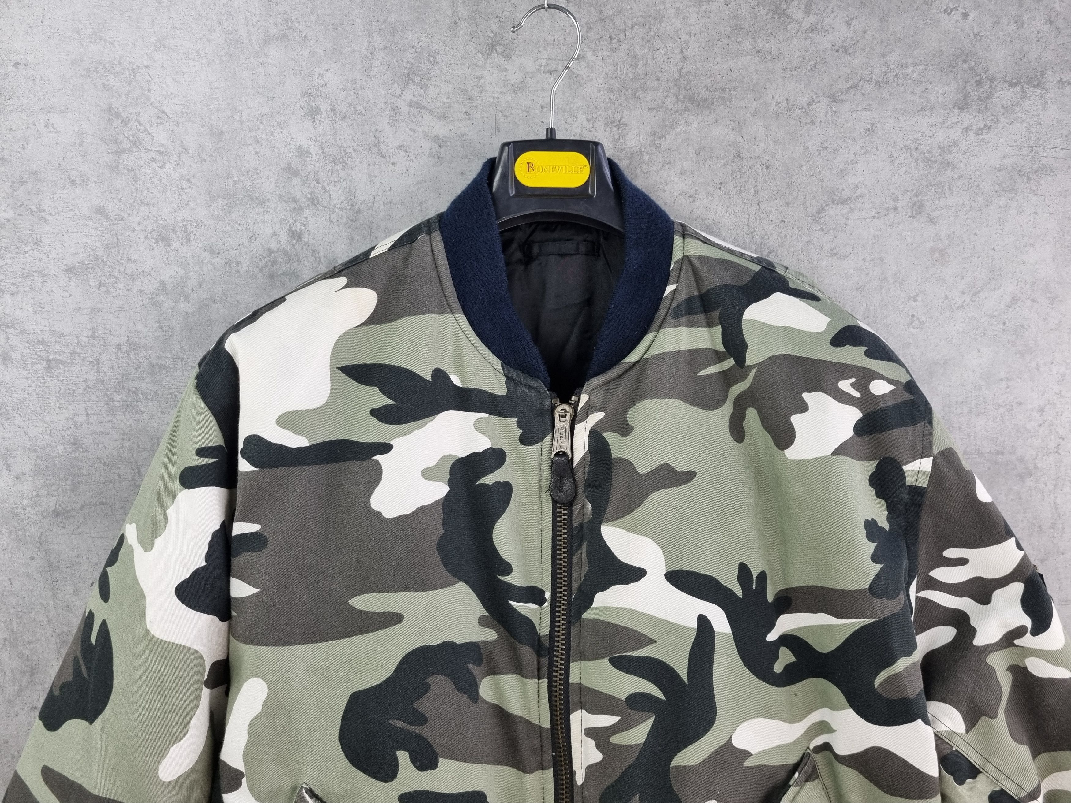 Vintage Alpha 2 Side Black Bomber Jacket Arctic Camo RAF SIMONS Size US L / EU 52-54 / 3 - 8 Thumbnail