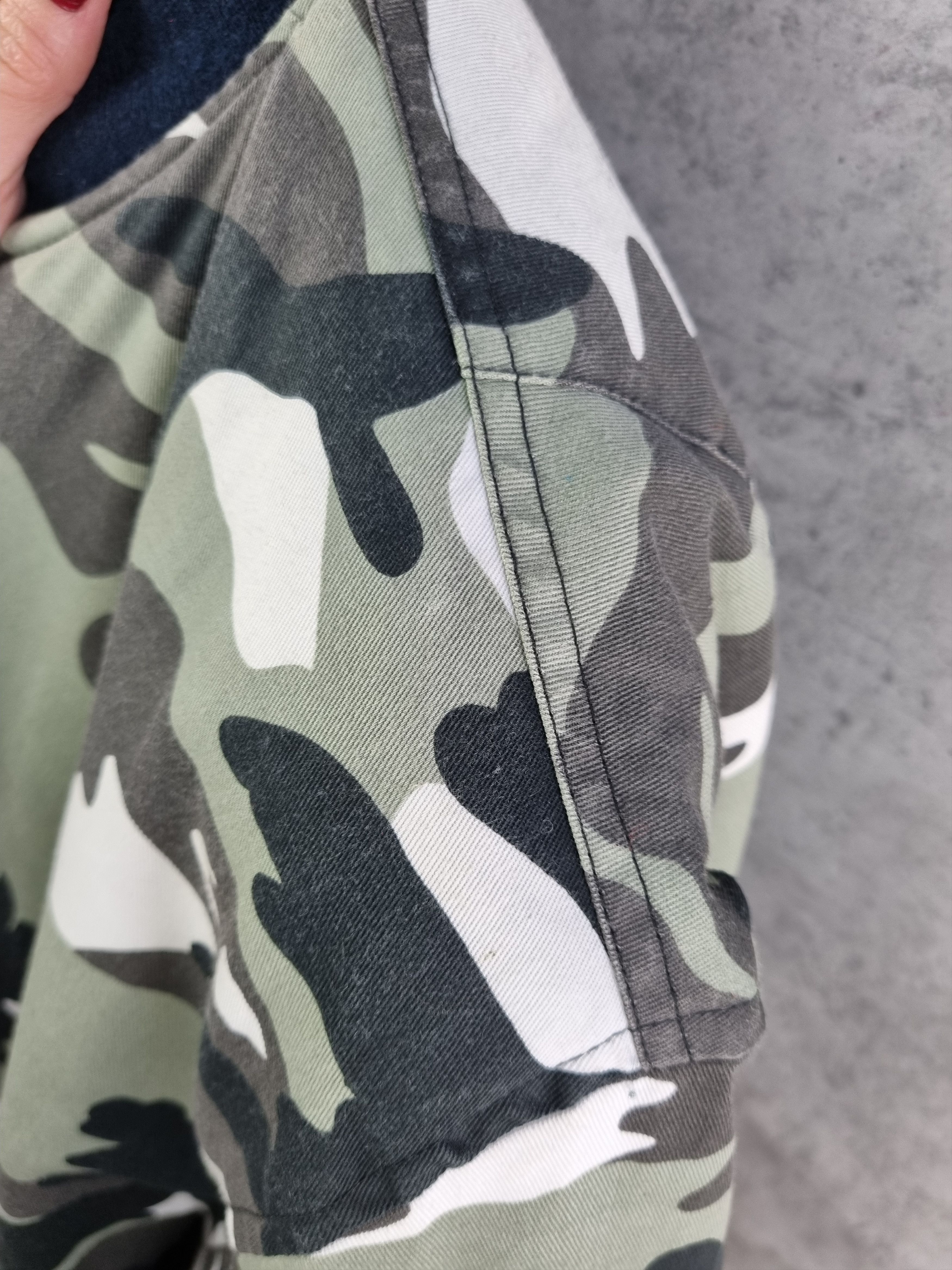 Vintage Alpha 2 Side Black Bomber Jacket Arctic Camo RAF SIMONS Size US L / EU 52-54 / 3 - 20 Thumbnail