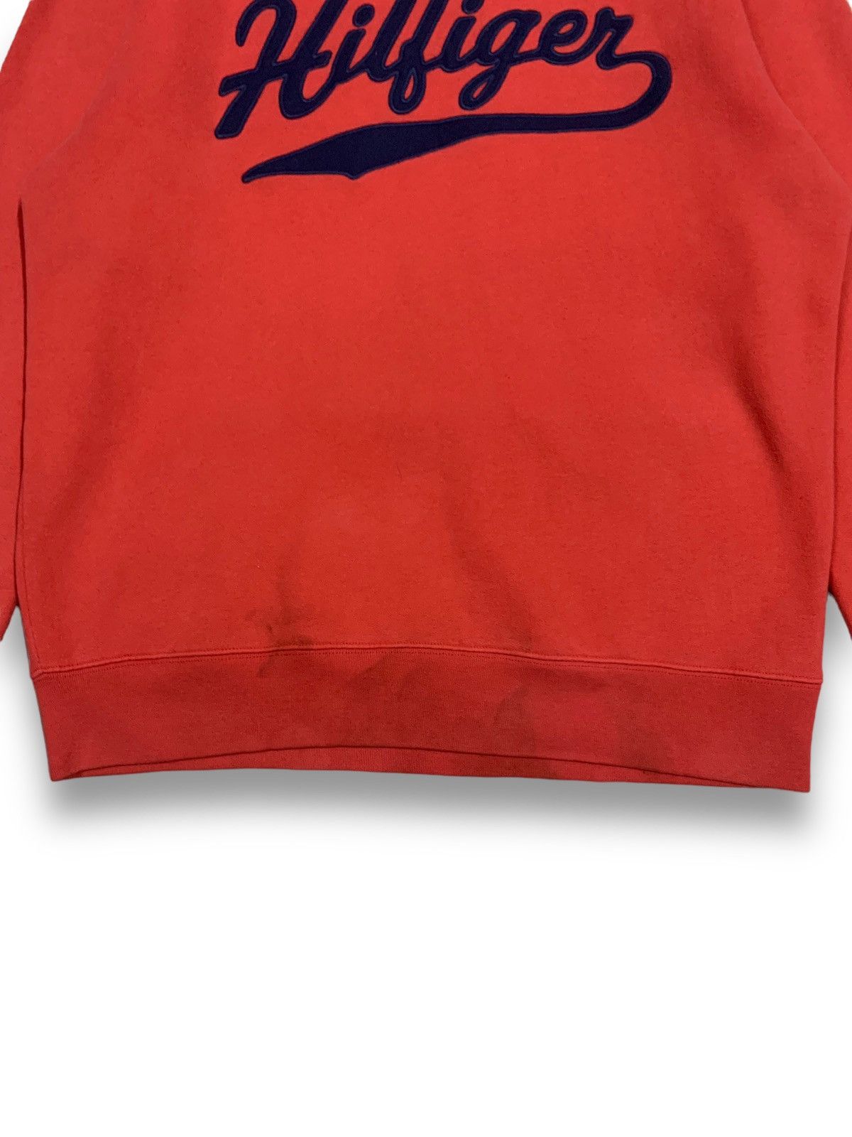 Tommy Hilfiger Tommy Hilfiger SpellOut Embroidery Crewneck Pullover Sweater Size US M / EU 48-50 / 2 - 6 Thumbnail