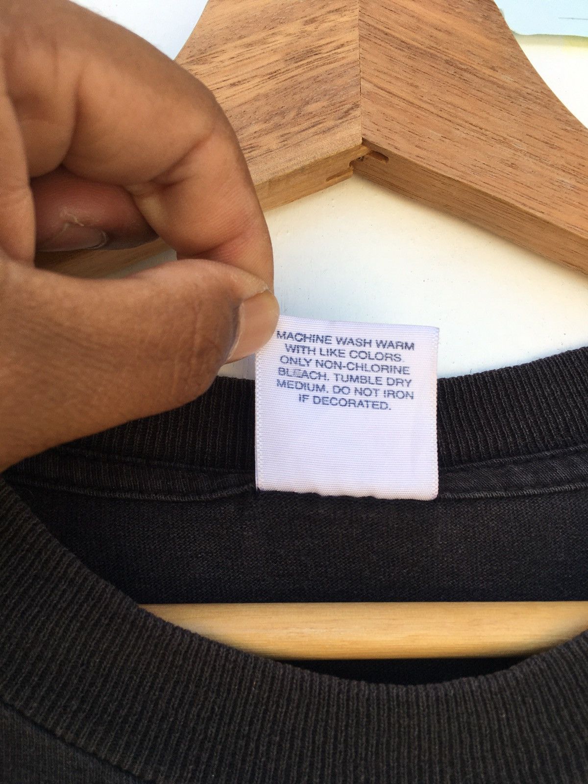 Supreme Rare SS2006 SUPREME Tee (Dont Touch My Shit) Size US M / EU 48-50 / 2 - 10 Thumbnail