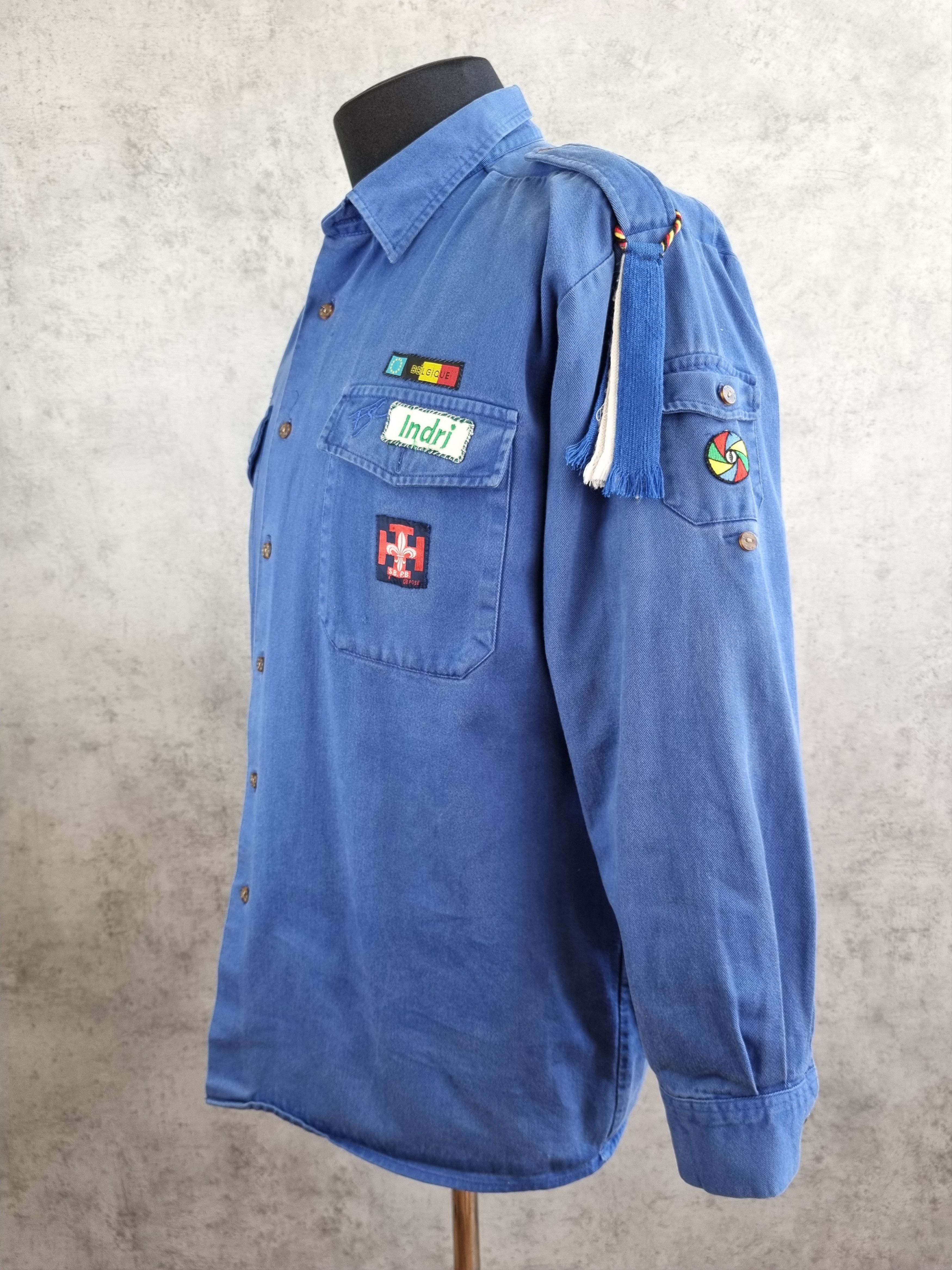 Le Laboureur × Vetra Very rare Belgian Scouts Shirt with authentic patches Size US L / EU 52-54 / 3 - 5 Thumbnail