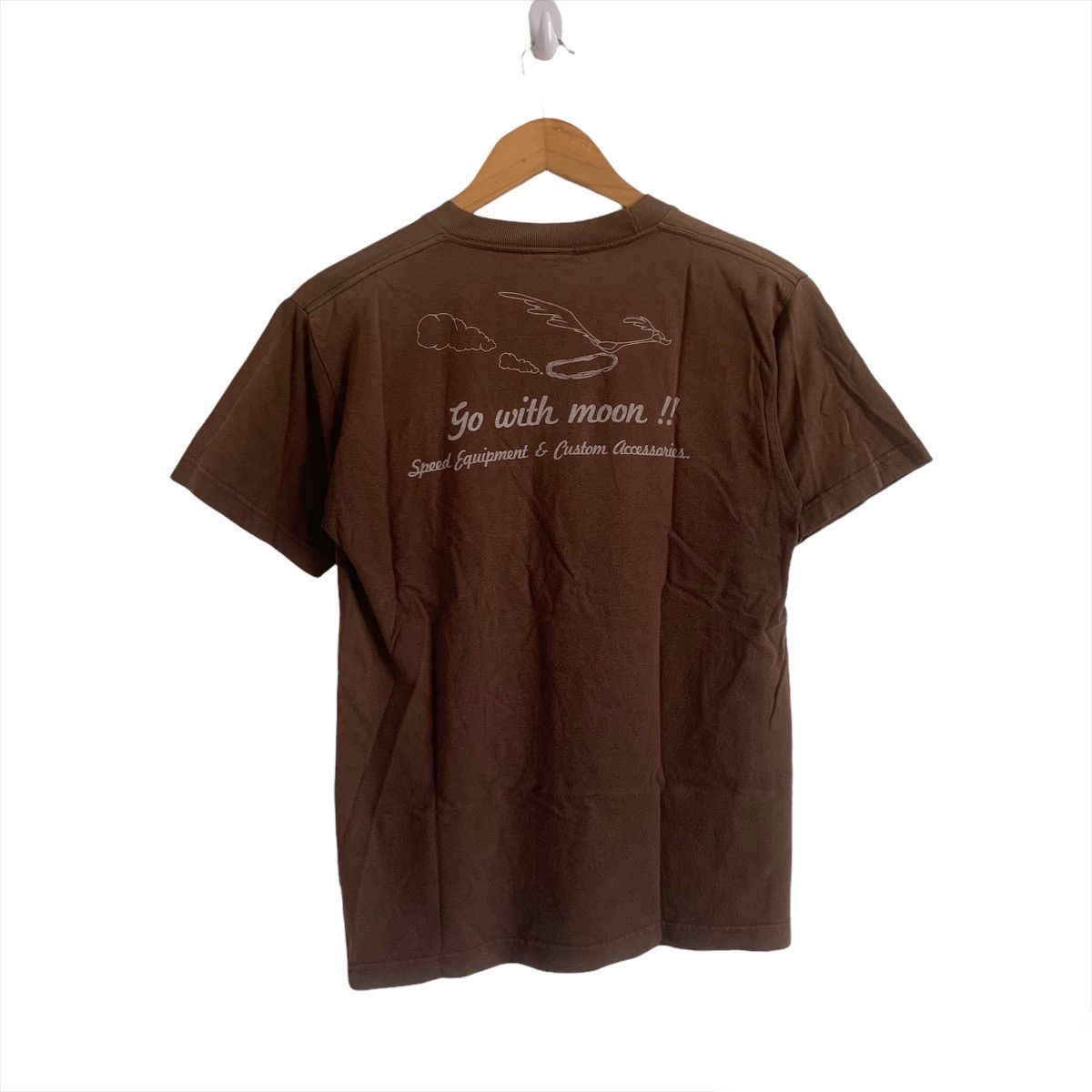 Japanese Brand Mooneyes x Looney Tunes Road Runner Graphic Tee Size US S / EU 44-46 / 1 - 7 Thumbnail