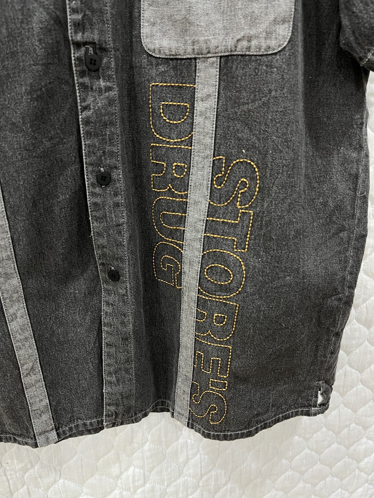 Japanese Brand (Hhhh). VINTAGE DRUG STORES SHIRTS Size US L / EU 52-54 / 3 - 5 Thumbnail