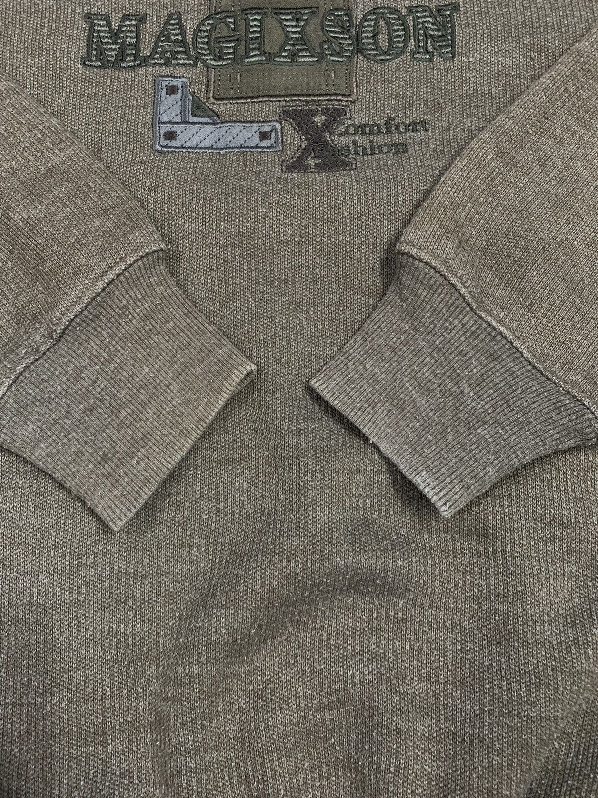 Japanese Brand Vintage Y2K Japanese Brand Magixson Embroidered Sweatshirts Size US L / EU 52-54 / 3 - 8 Thumbnail