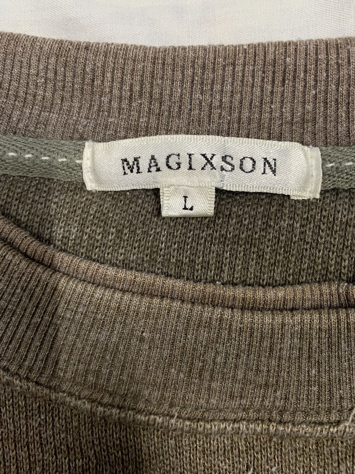 Japanese Brand Vintage Y2K Japanese Brand Magixson Embroidered Sweatshirts Size US L / EU 52-54 / 3 - 13 Thumbnail