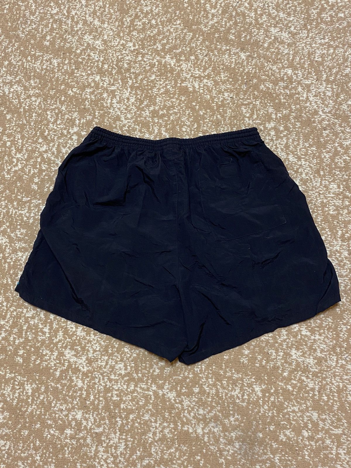 Adidas Vintage y2k Adidas shorts streetwear equipment casual style Size US 34 / EU 50 - 3 Thumbnail
