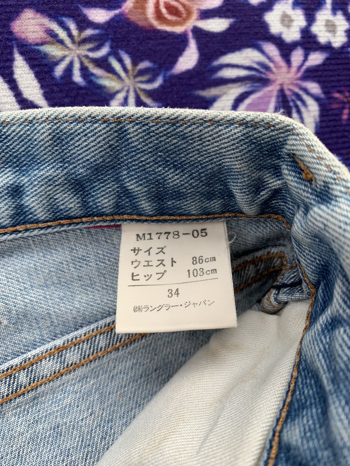 Wrangler Vintage Wrangler Faded Wash Denim Size US 34 / EU 50 - 6 Thumbnail