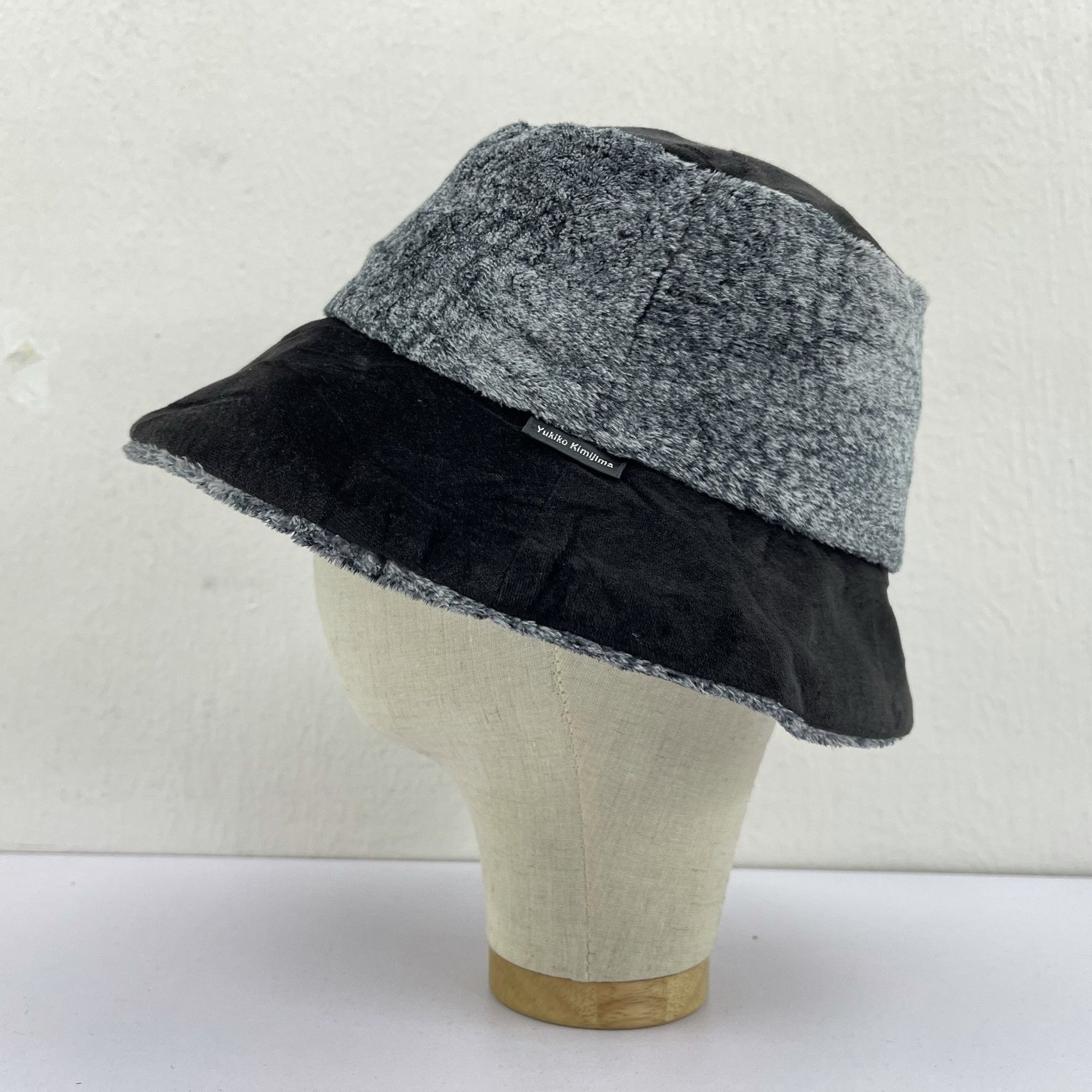 Japanese Brand Yukiko Kimijima Bucket Hats-BH3227 Size ONE SIZE - 1 Thumbnail