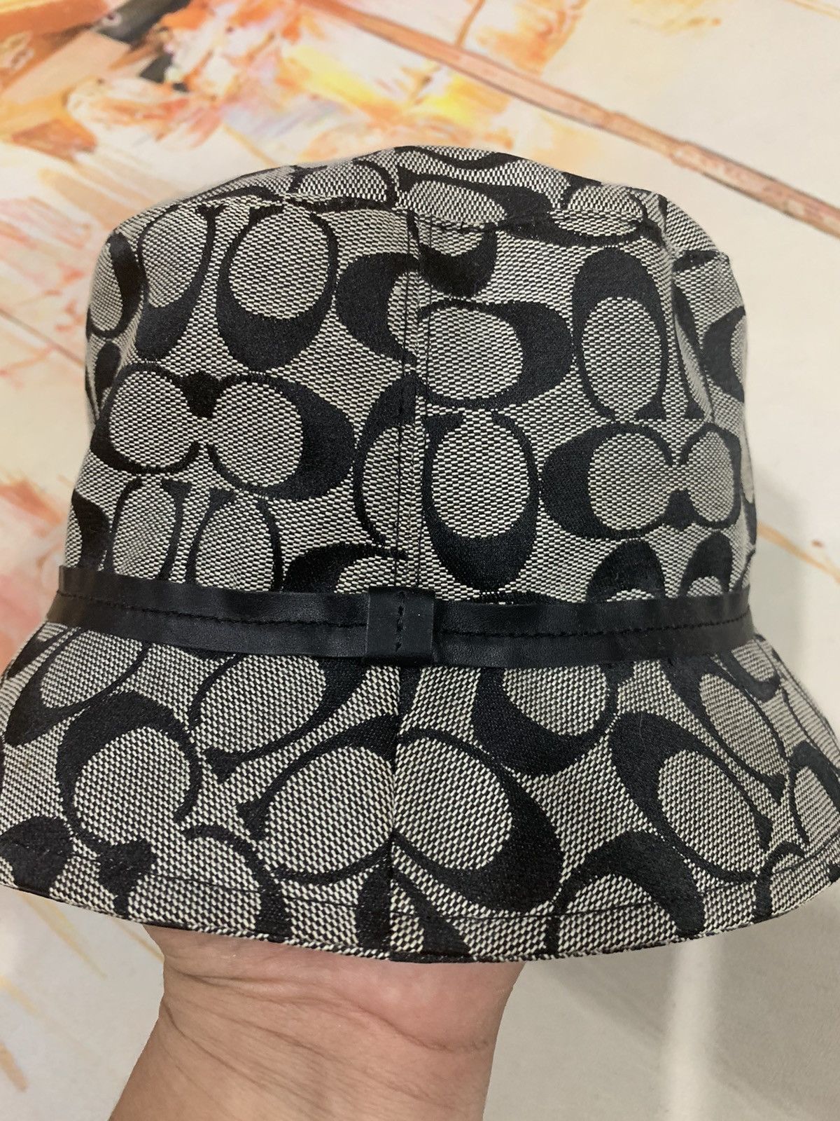 🔥 Vintage Coach Monogram Bucket Hat like new