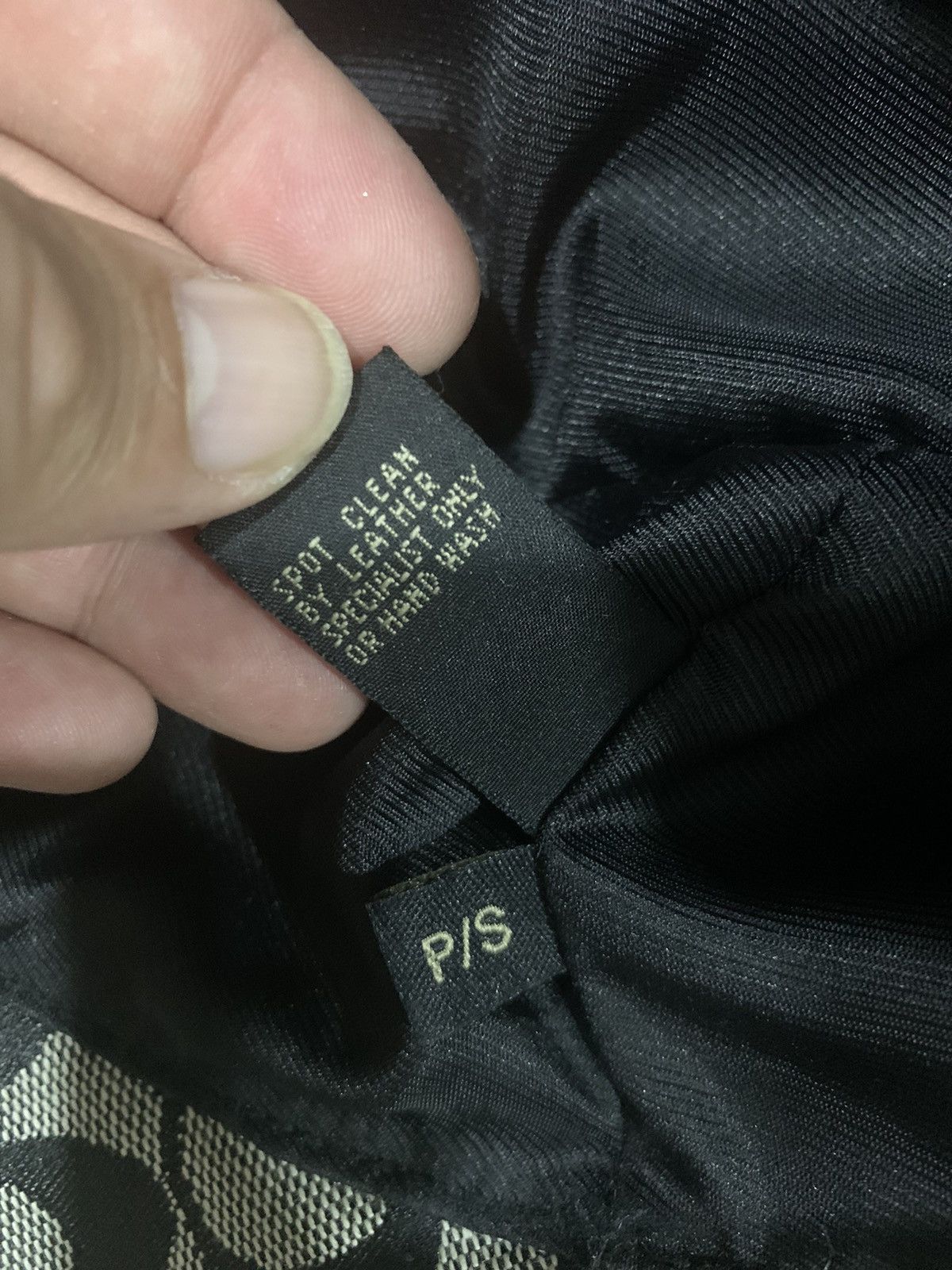 🔥 Vintage Coach Monogram Bucket Hat like new