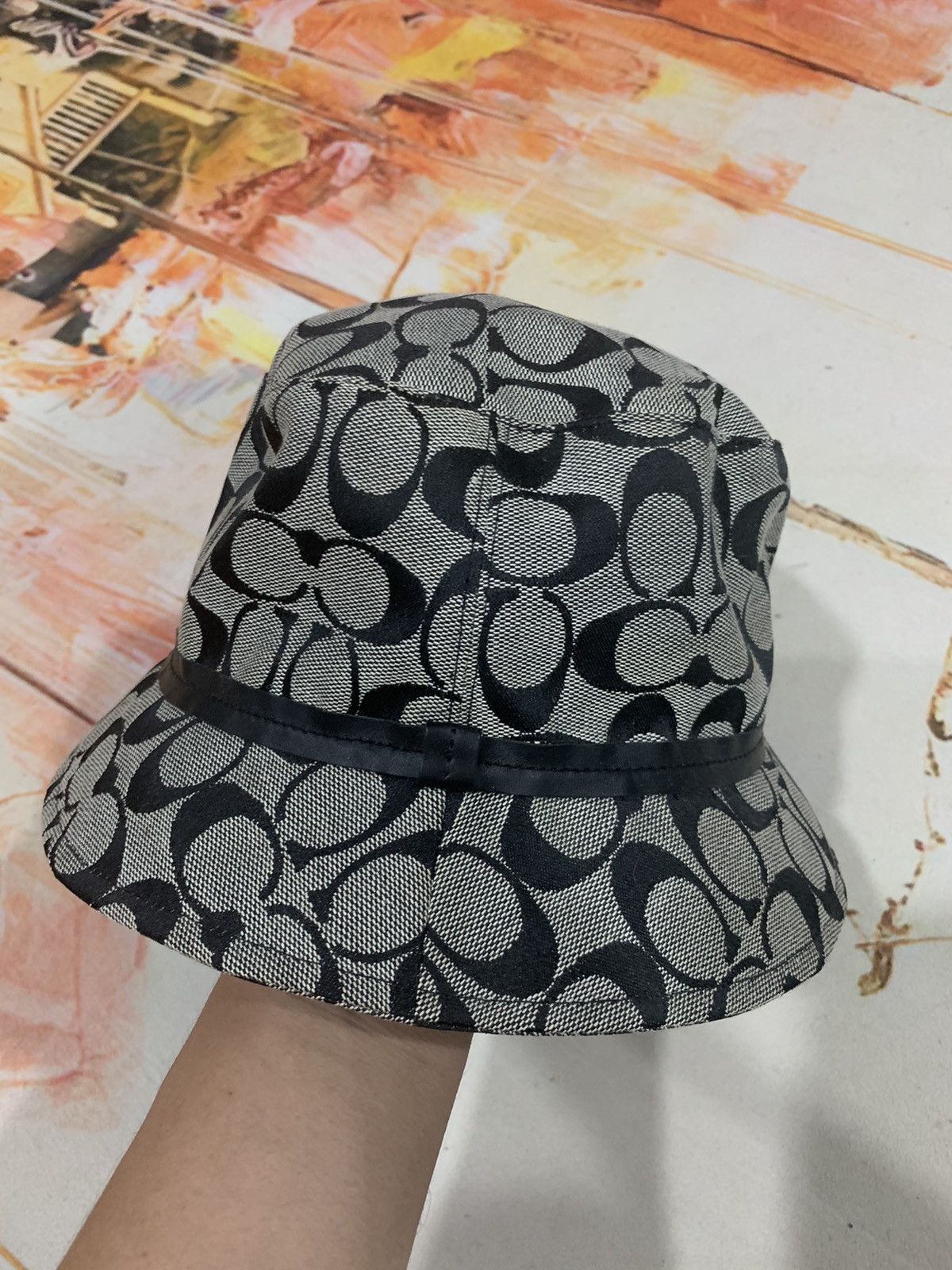 🔥 Vintage Coach Monogram Bucket Hat like new