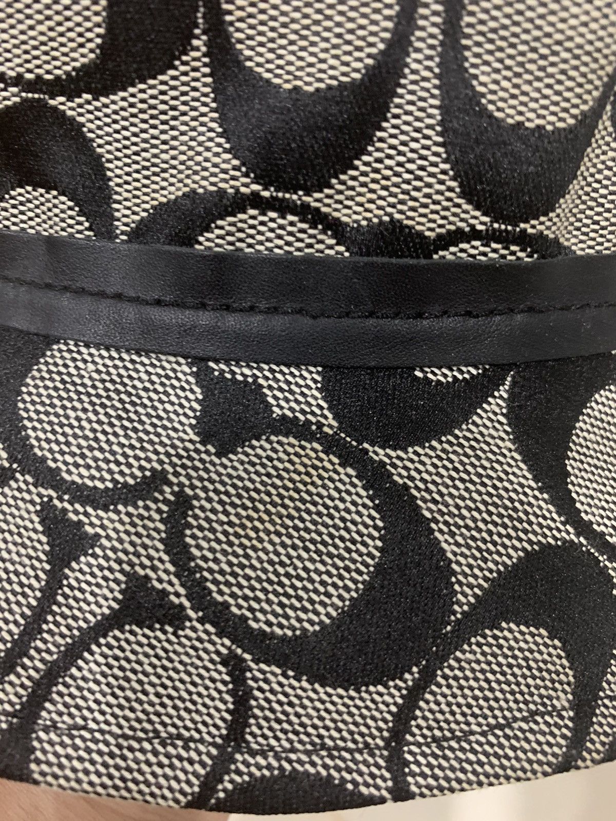 🔥 Vintage Coach Monogram Bucket Hat like new
