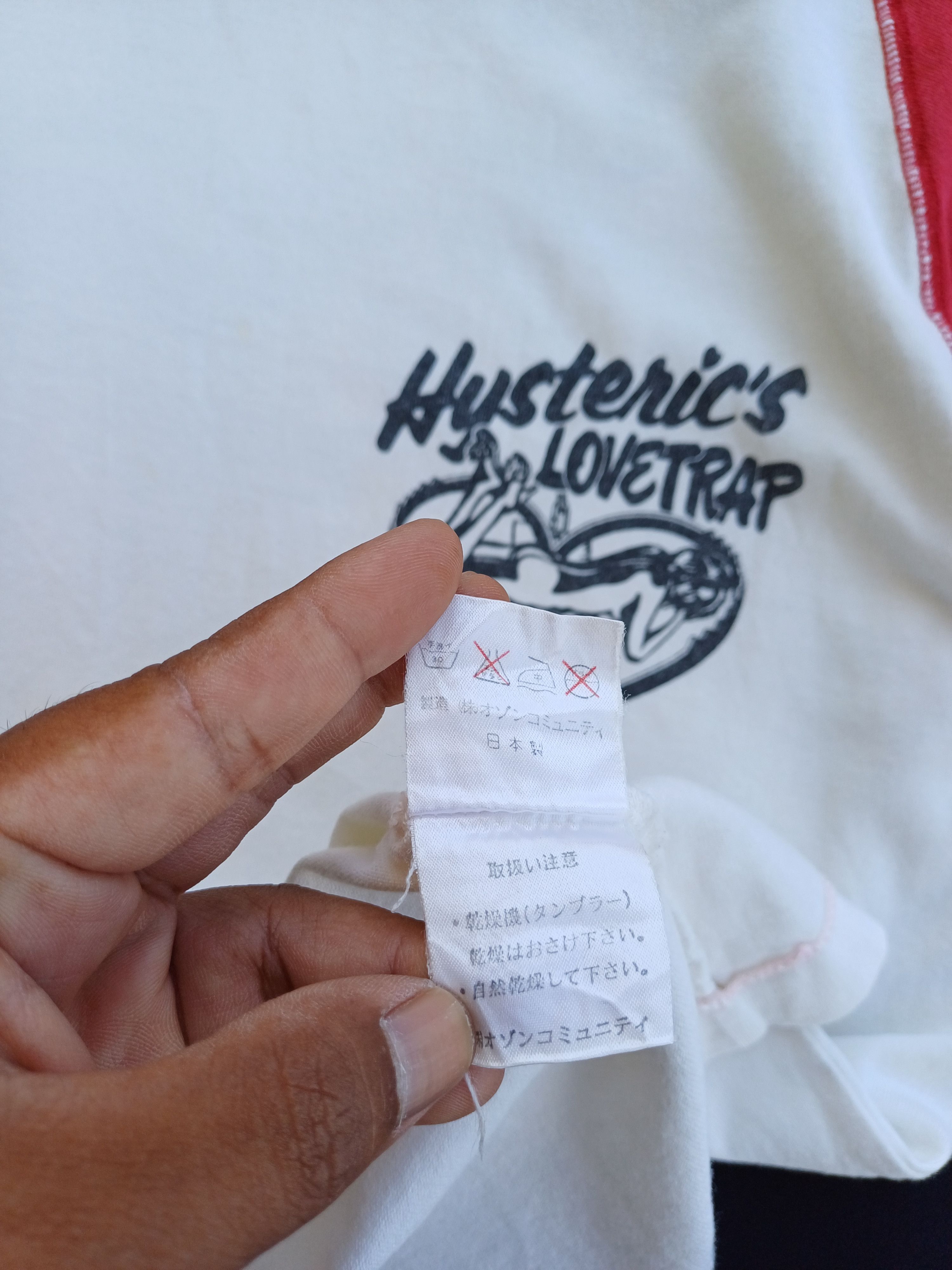 Hysteric Glamour Rare Vintage Hysteric Glamour Lovetrap Tshirt Size US S / EU 44-46 / 1 - 13 Thumbnail