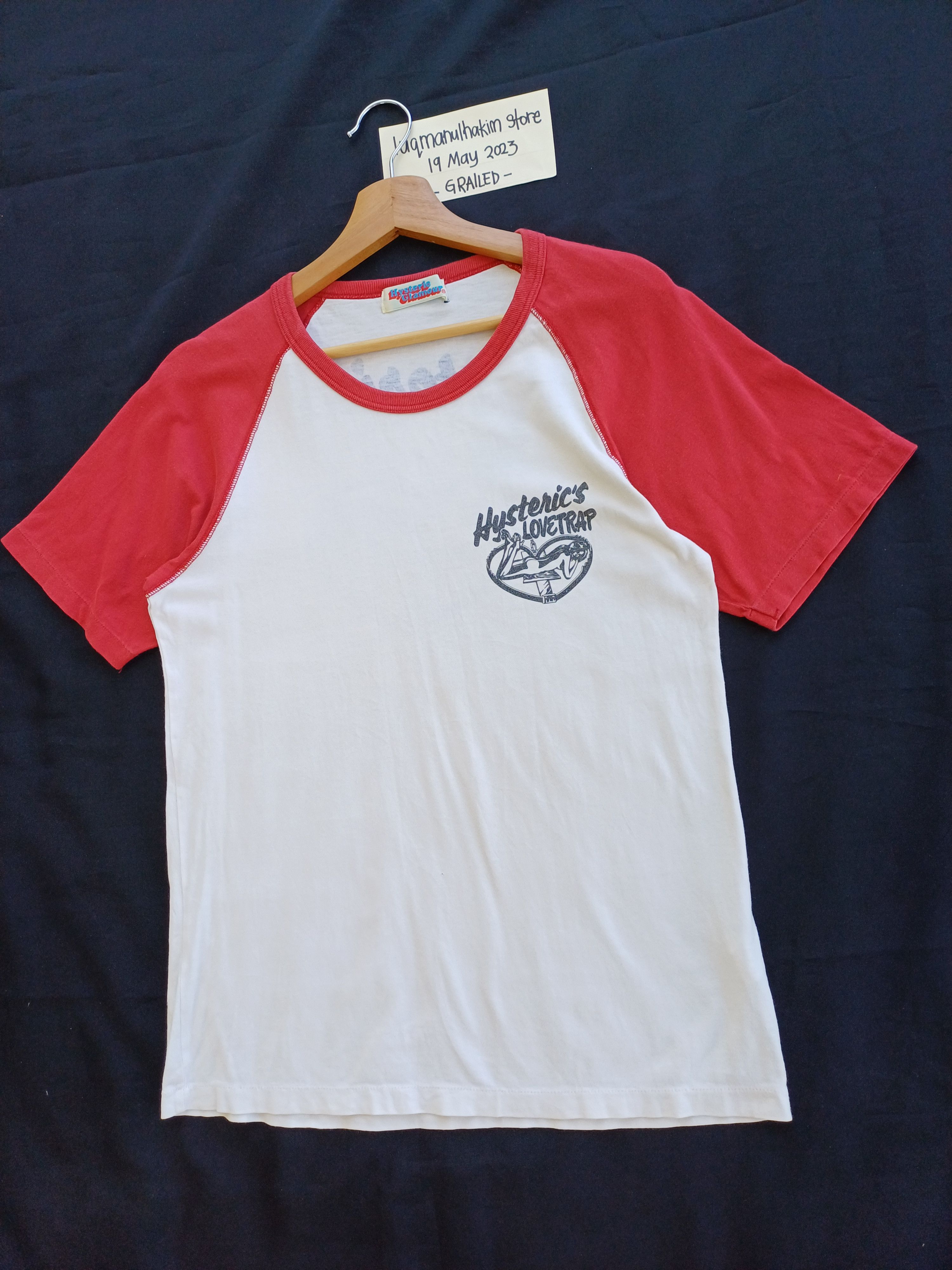 Hysteric Glamour Rare Vintage Hysteric Glamour Lovetrap Tshirt Size US S / EU 44-46 / 1 - 9 Thumbnail