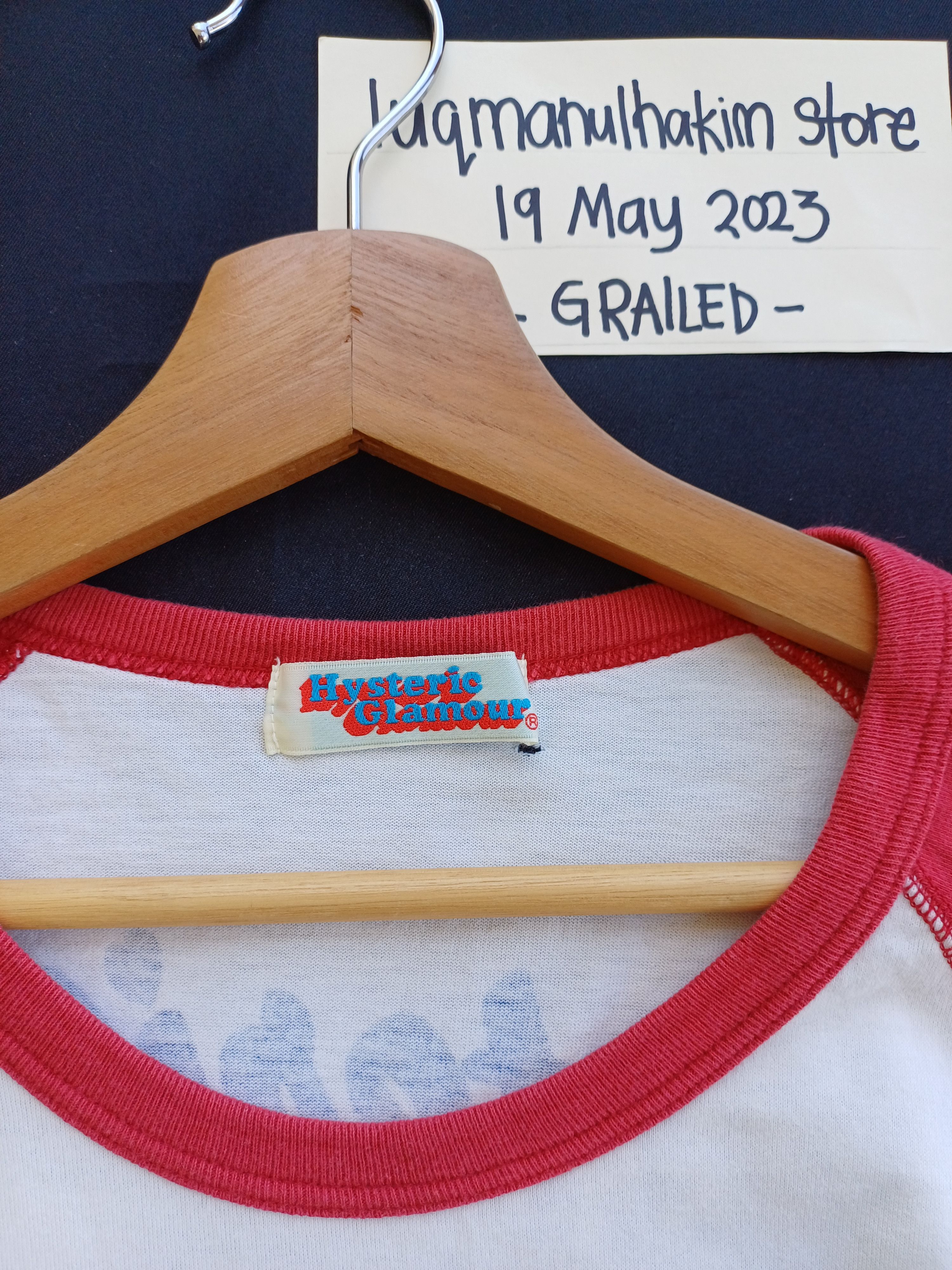 Hysteric Glamour Rare Vintage Hysteric Glamour Lovetrap Tshirt Size US S / EU 44-46 / 1 - 11 Thumbnail
