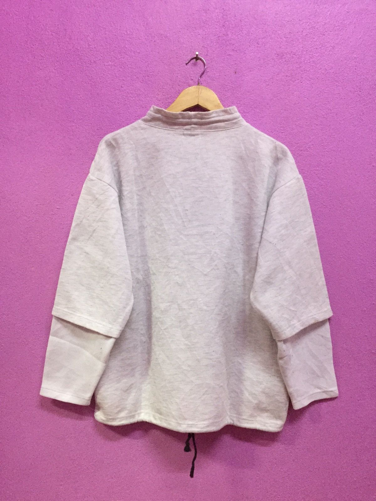 Vintage Vintage 90’s Bugs Bunny Looney Tunes Sweatshirts Size M Size US M / EU 48-50 / 2 - 2 Thumbnail